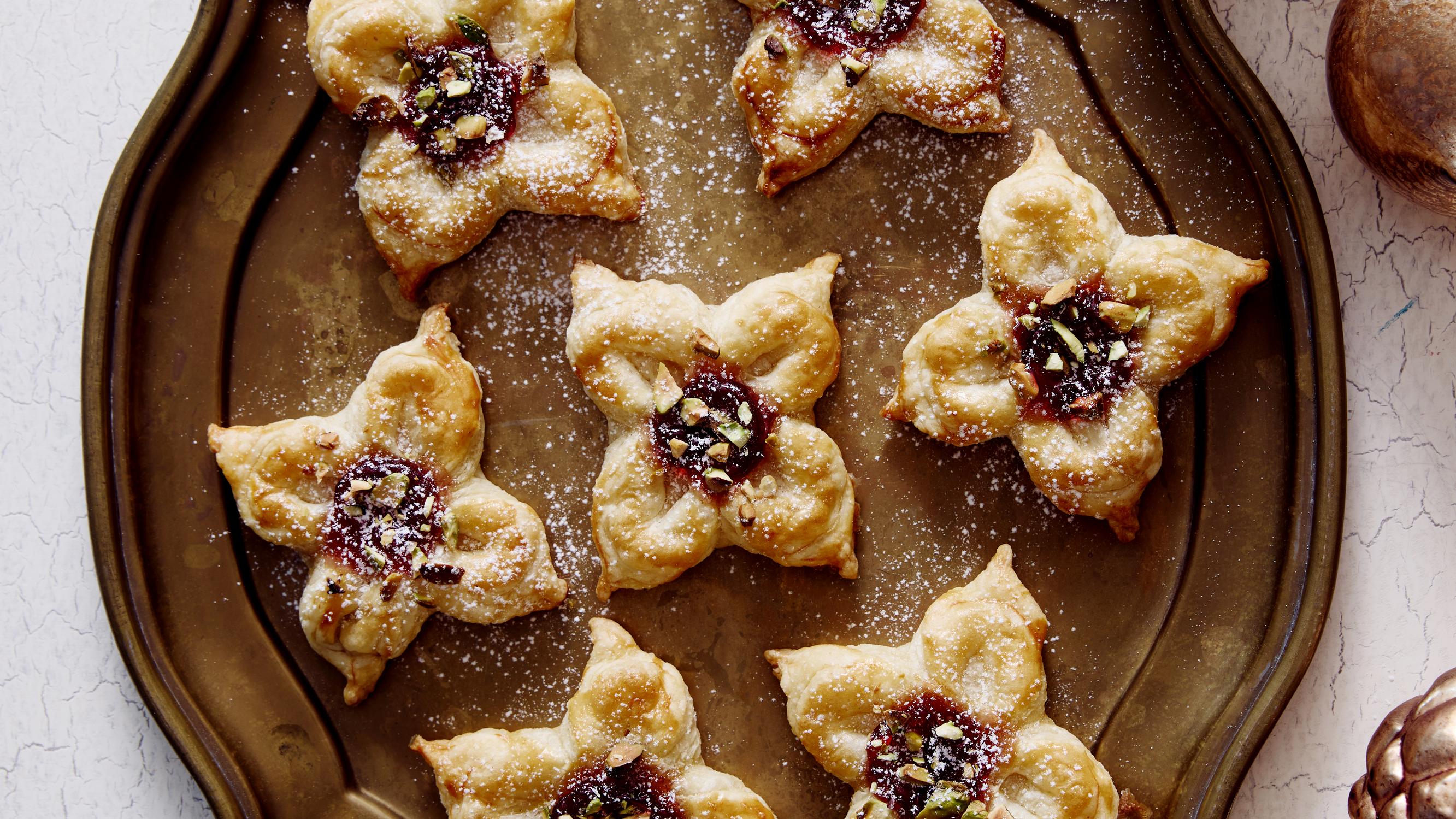 Joulutähtitortut – taittele tortut tutun joulukukan muotoon ja täytä trendimauilla