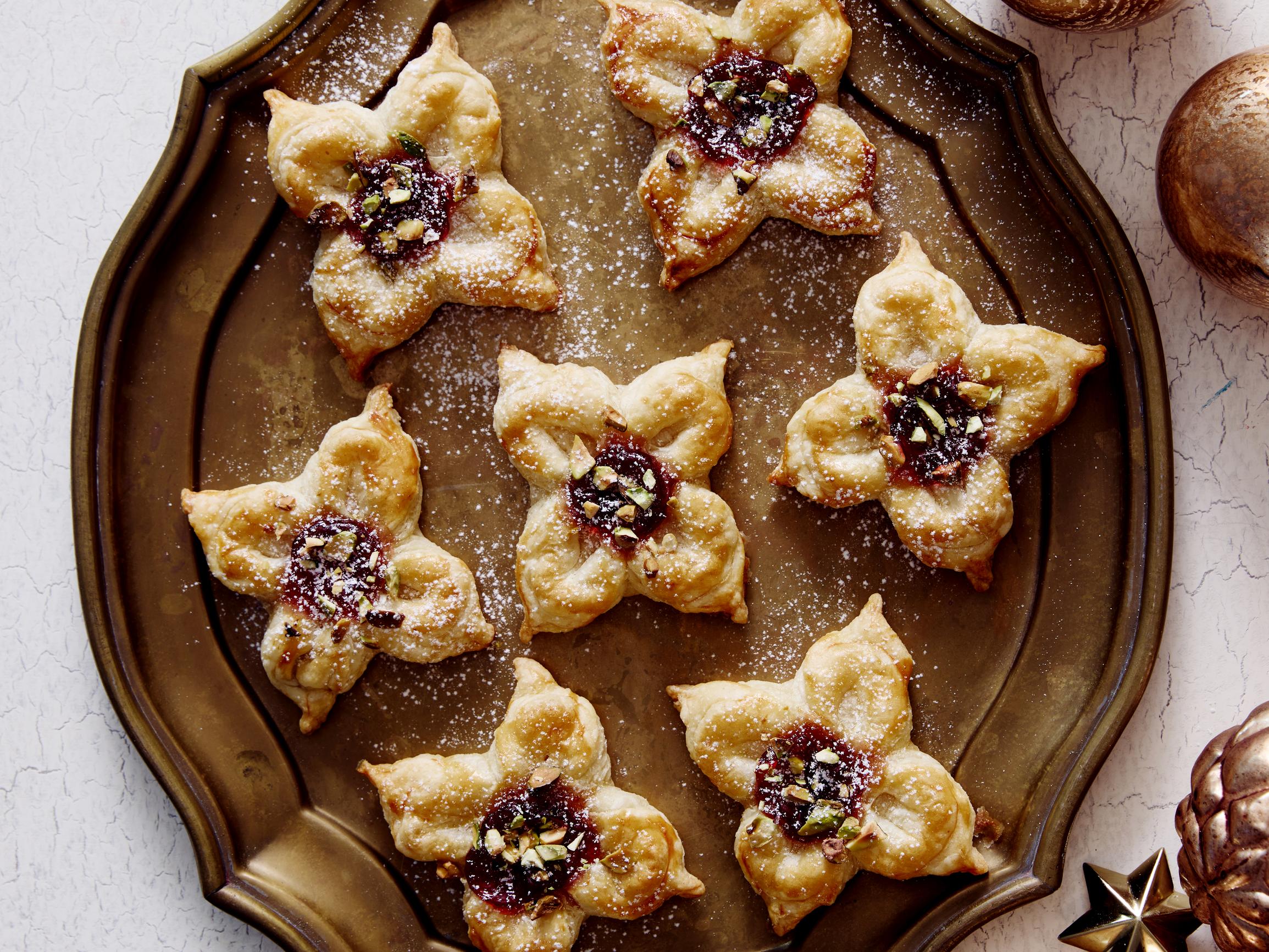 Joulutähtitortut – taittele tortut tutun joulukukan muotoon ja täytä trendimauilla