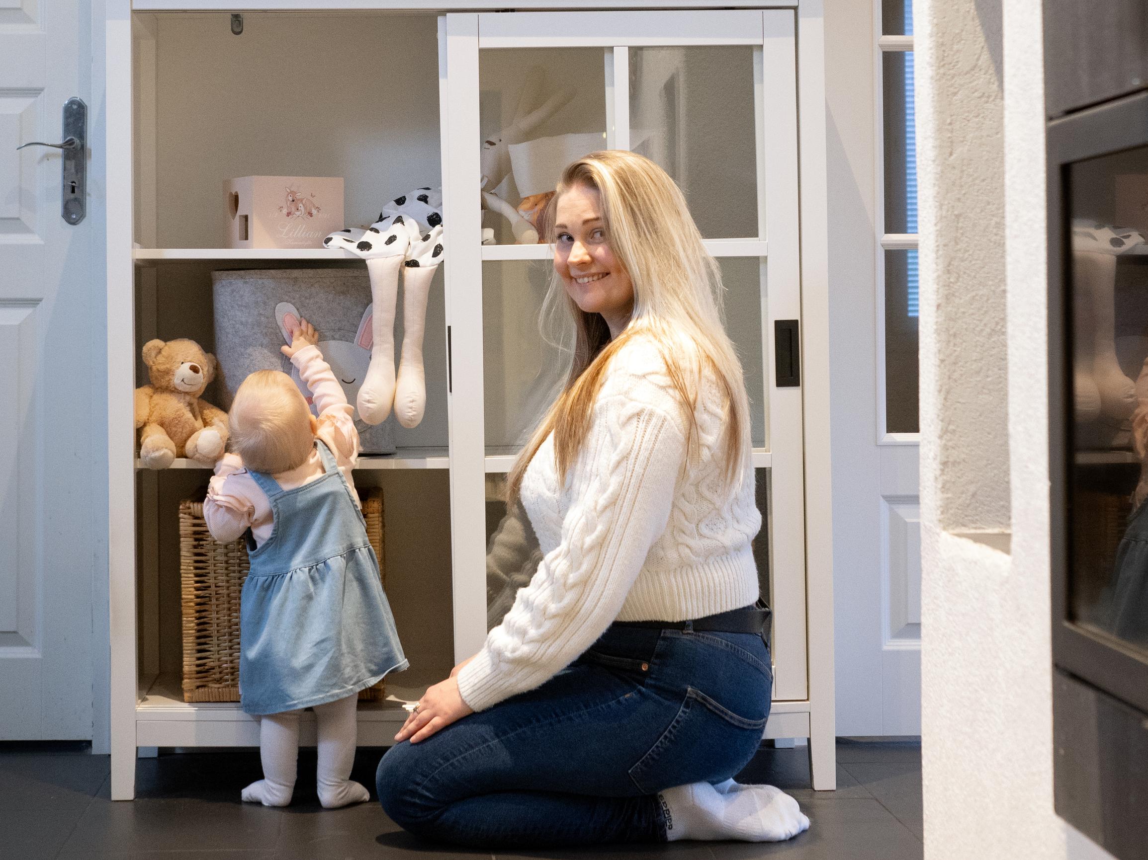 ”Tavaraa lähti yli kolme peräkärryllistä” – karsimisurakka mullisti Henrikan suhteen tavaraan