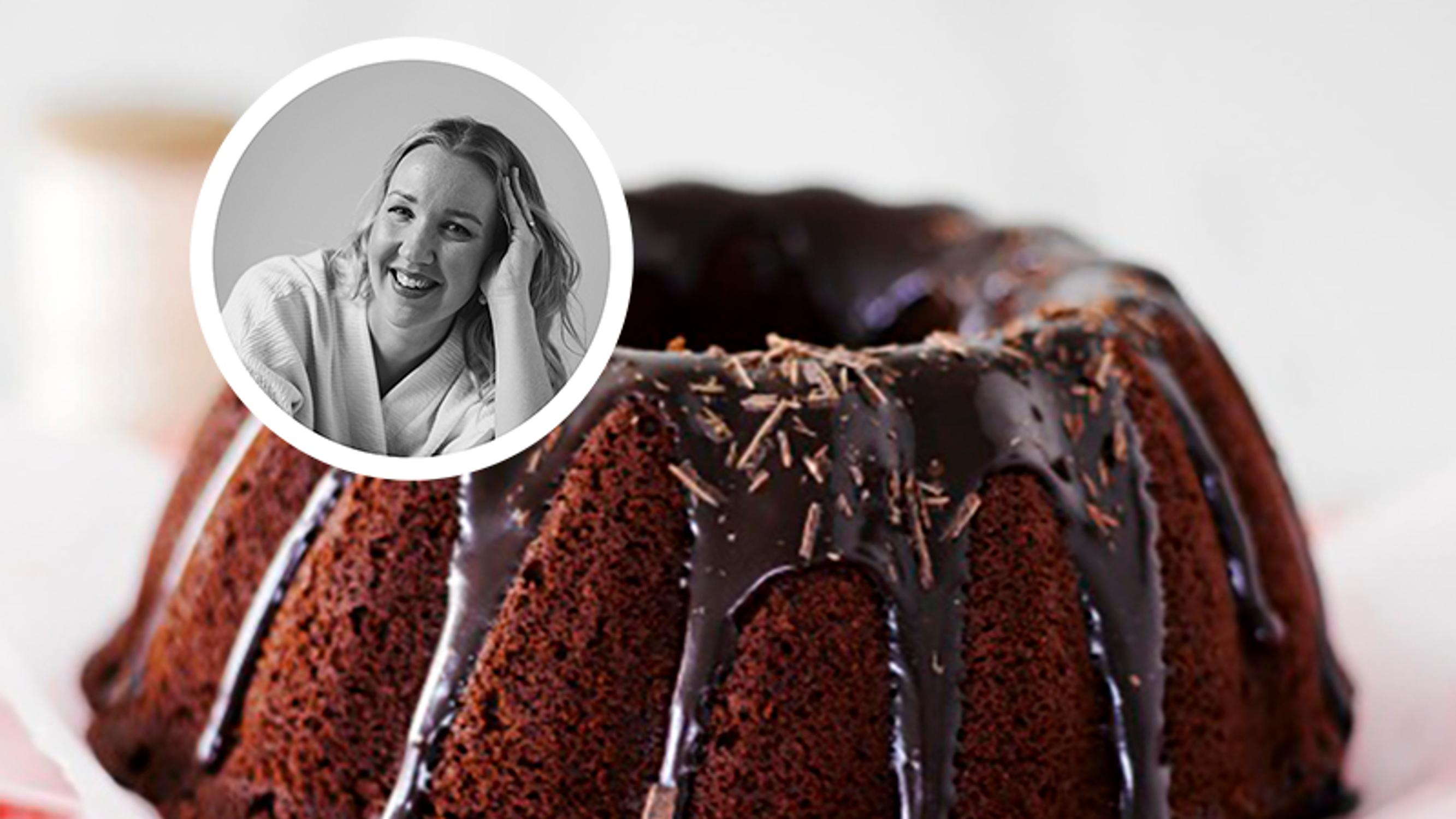 Joulunodotuskakku on Annin rakas perinne: joka vuosi hän leipoo saman kakun luottoreseptillään – ”Paras osa joulua on sen odotus”