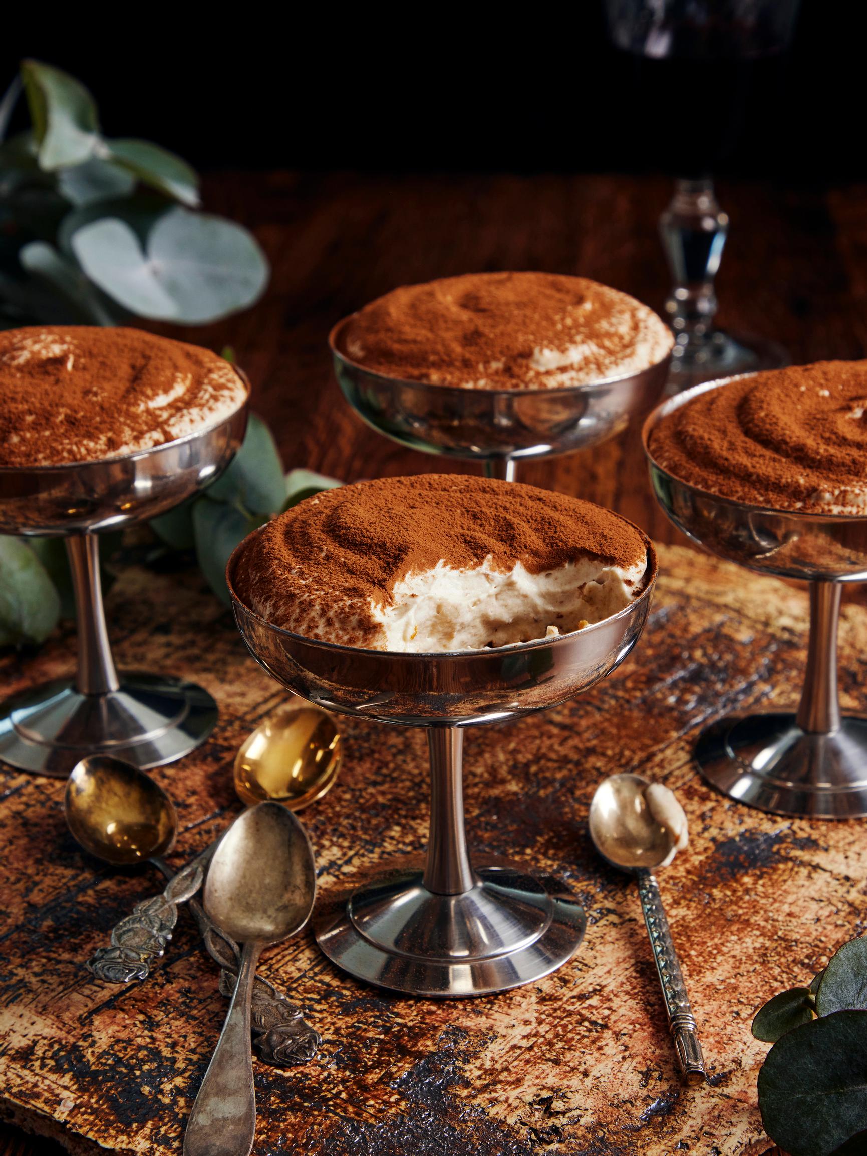 Luumutiramisu – luumurahka saa uuden ilmeen tiramisun hengessä