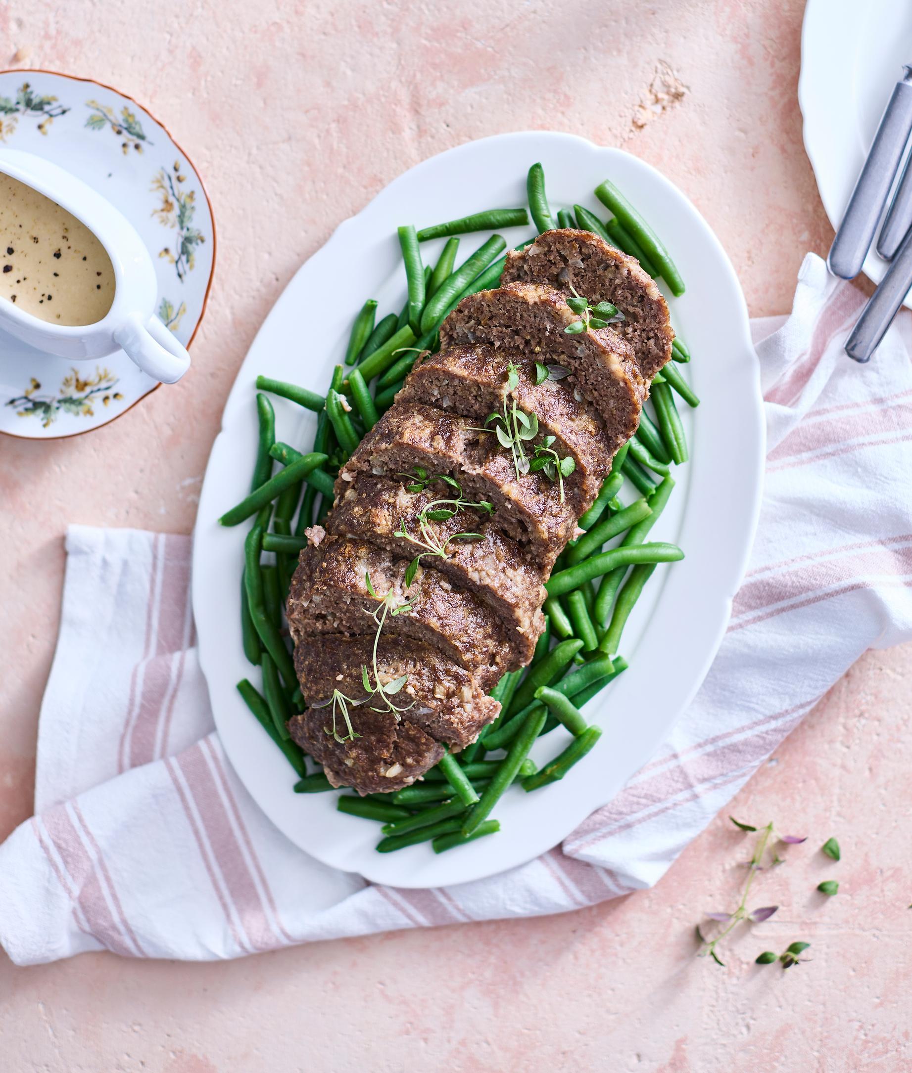 Lihamureke kuin mummolassa – herkullinen klassikko ilahduttaa arkiruokapöydässä