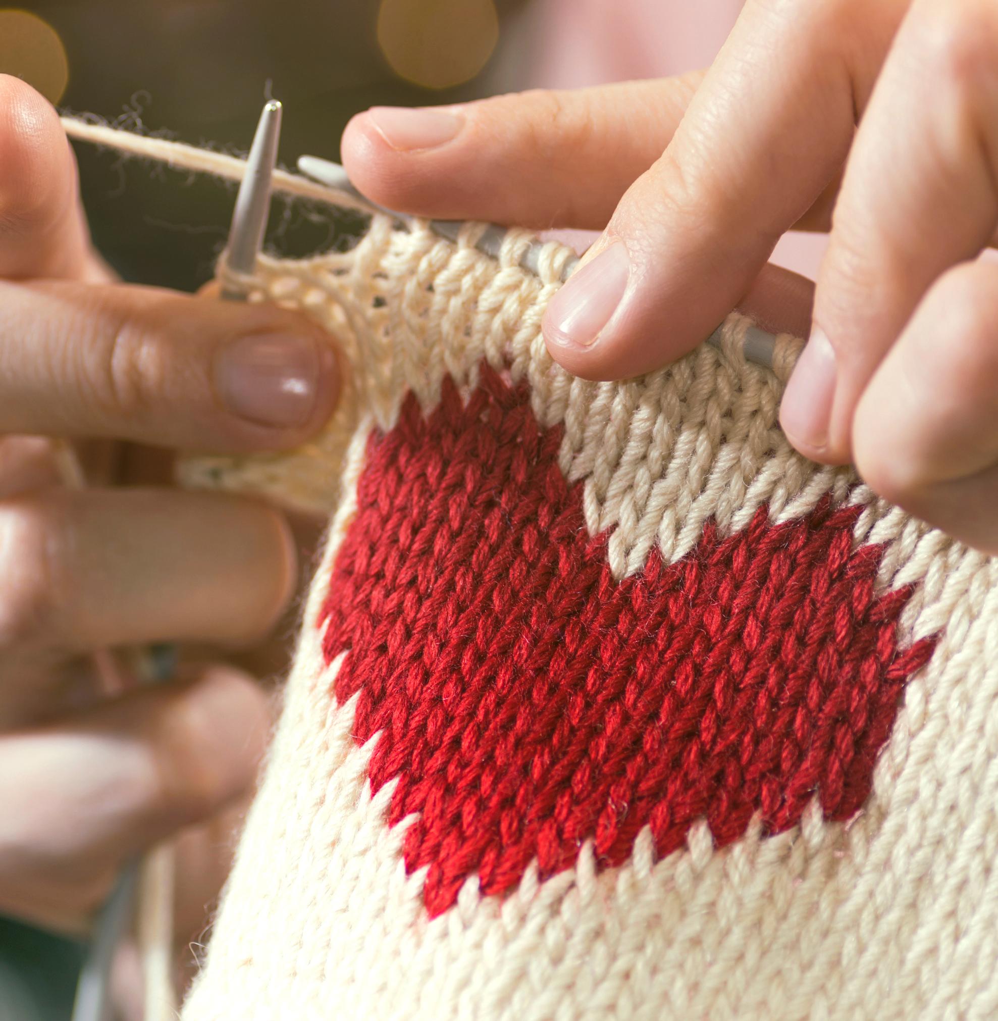 Teetkö käsitöitä hyväntekeväisyyteen? Älä käytä Temu-lankoja + 4 muuta neuvoa