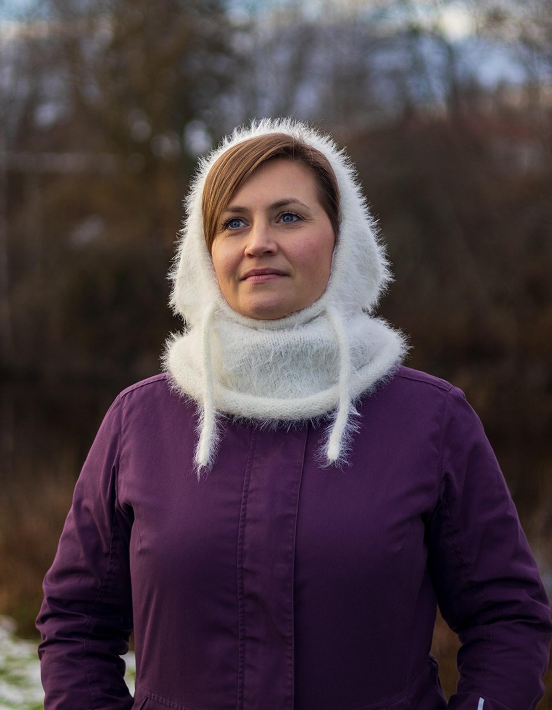 neulottu-tuubihuivi-katso-ohje-kotona