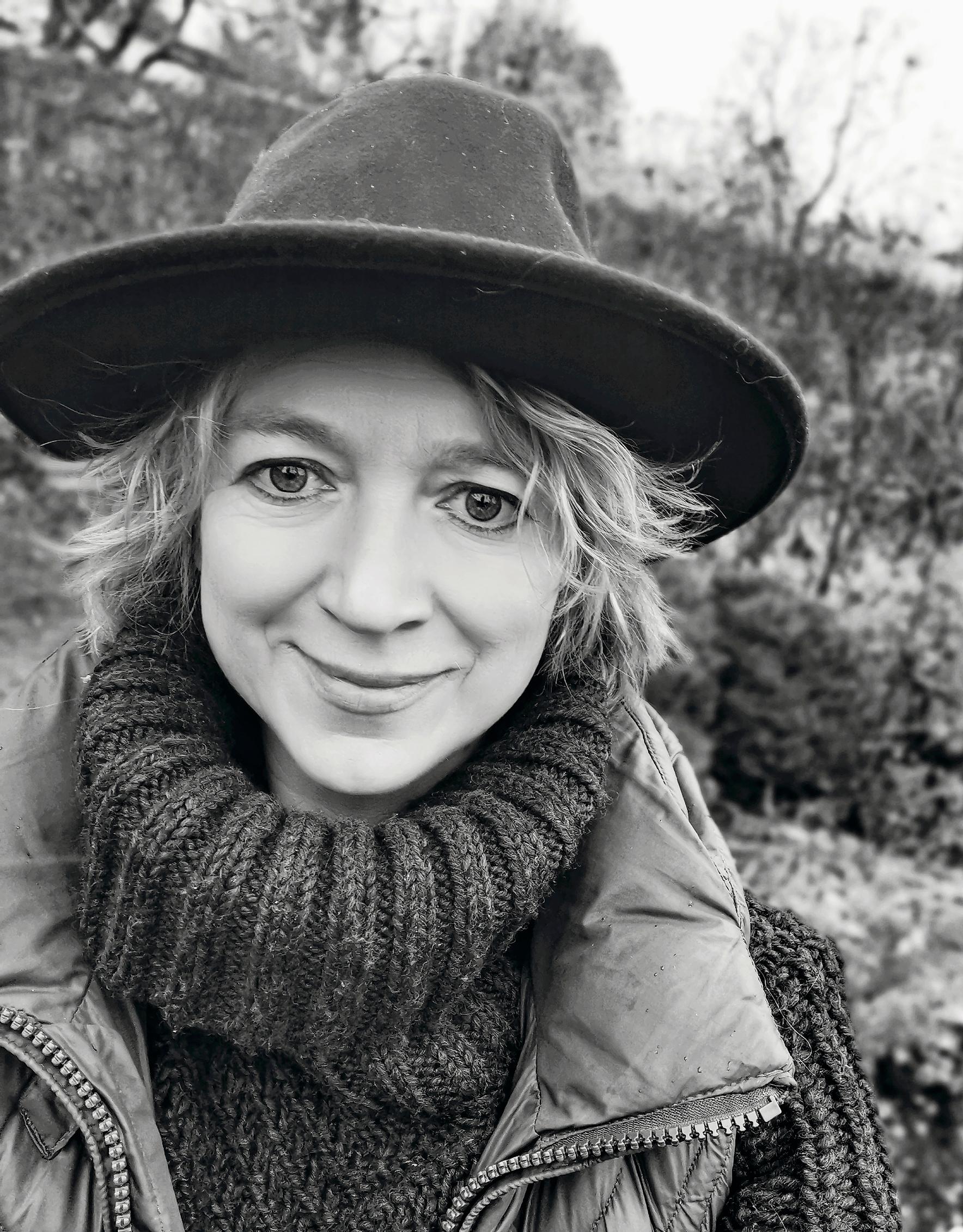 [Image] Kotkan kaupunginpuutarhuri, maisema-arkkitehti Kairi Meos.