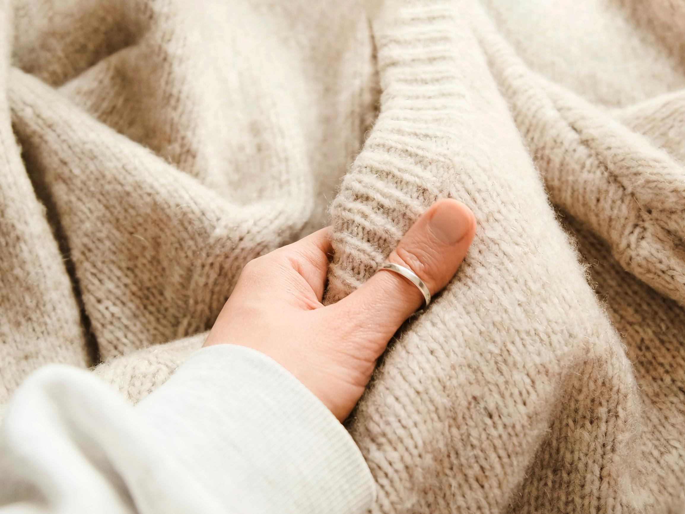 Saatko neulomisesta allergiaa, kutinaa tai aivastelua? Näin löydät langan, joka ei aiheuta oireita