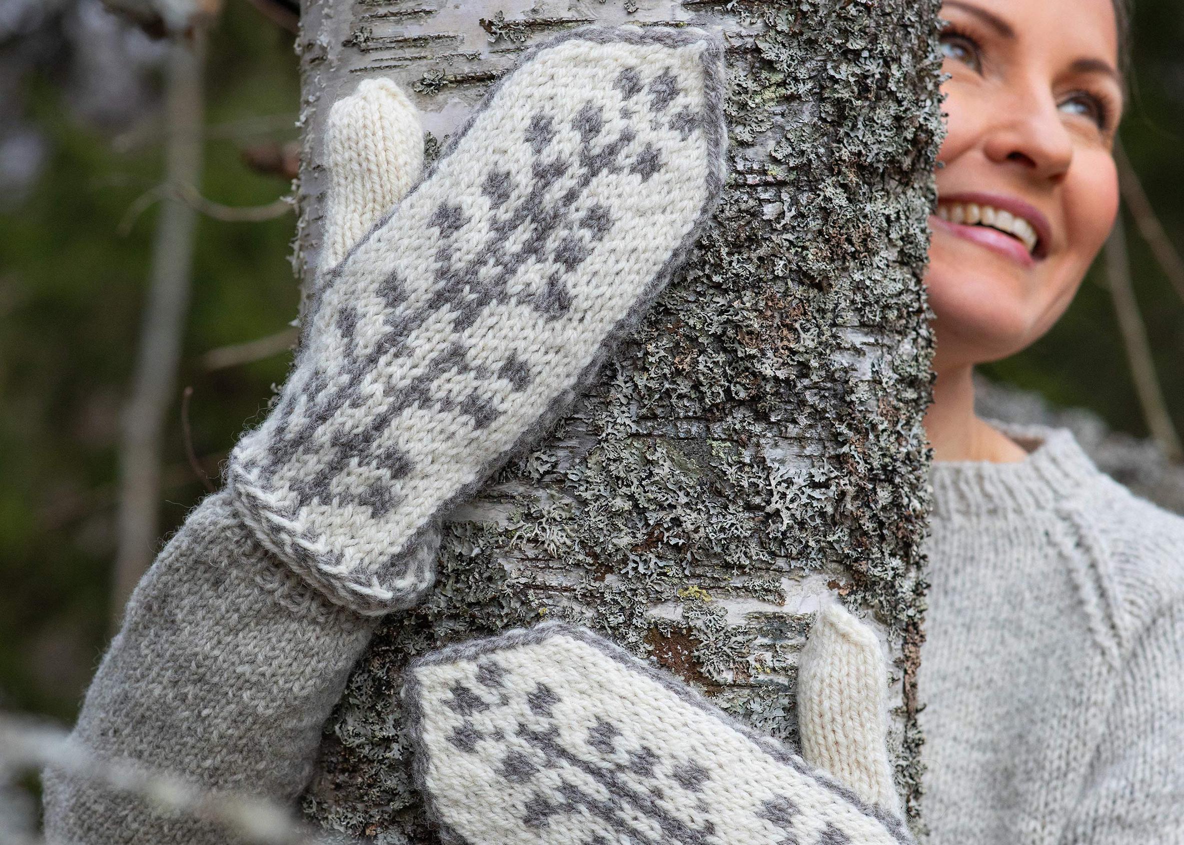 Helpot kirjoneulelapaset – neulo lämpimät ja kestävät lapaset Lee Esselströmin ohjeella