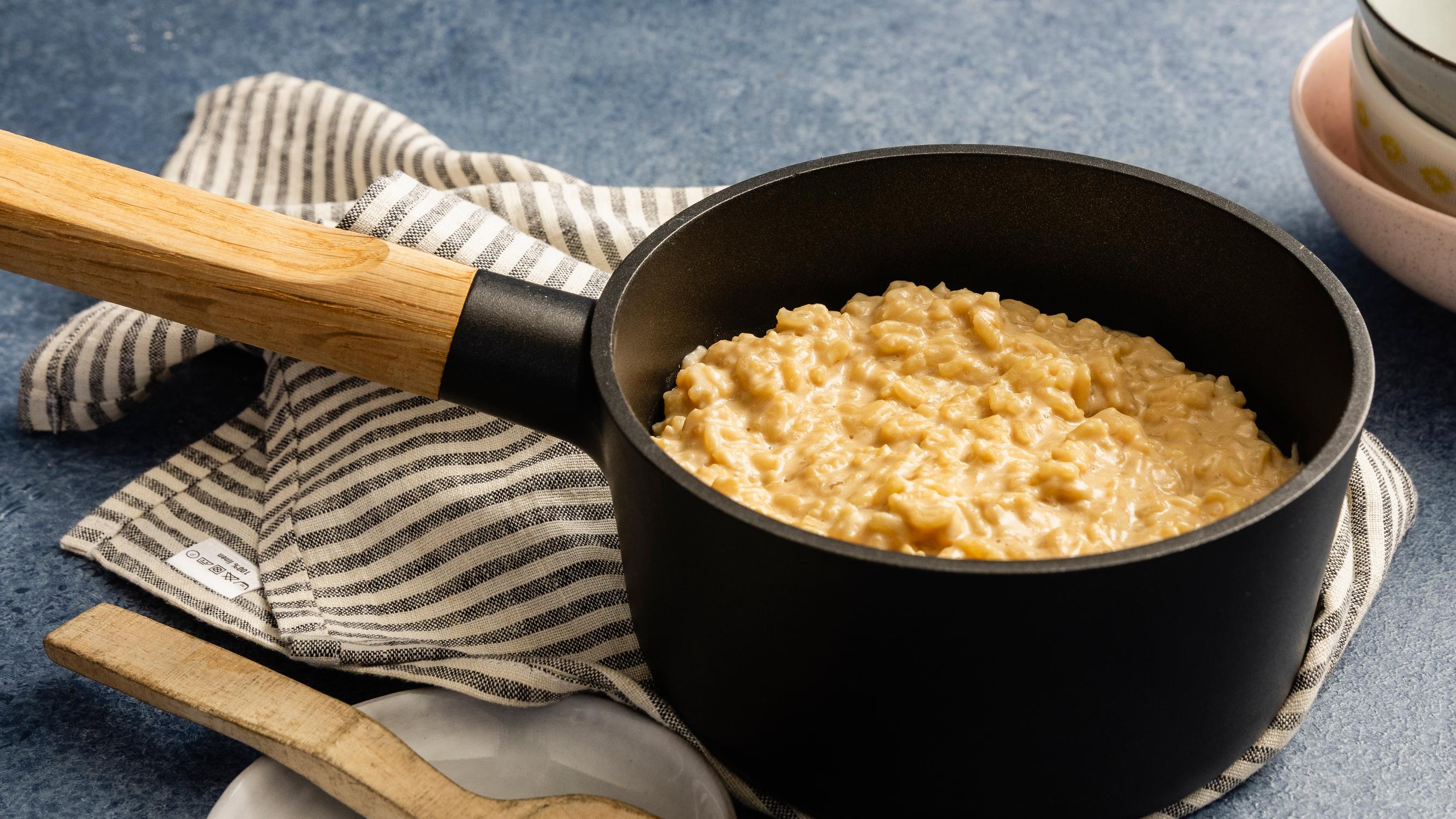 Riisipuuro kauramaitoon – täyteläinen joulupuuro onnistuu helposti vegaanisena