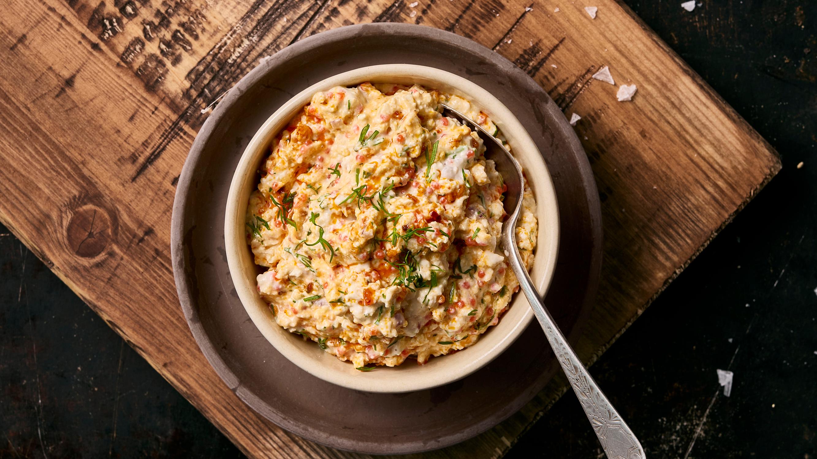 Tofuskagen rapealla chilillä – savutofusta valmistettu tahna maustetaan nyt uudella tavalla!