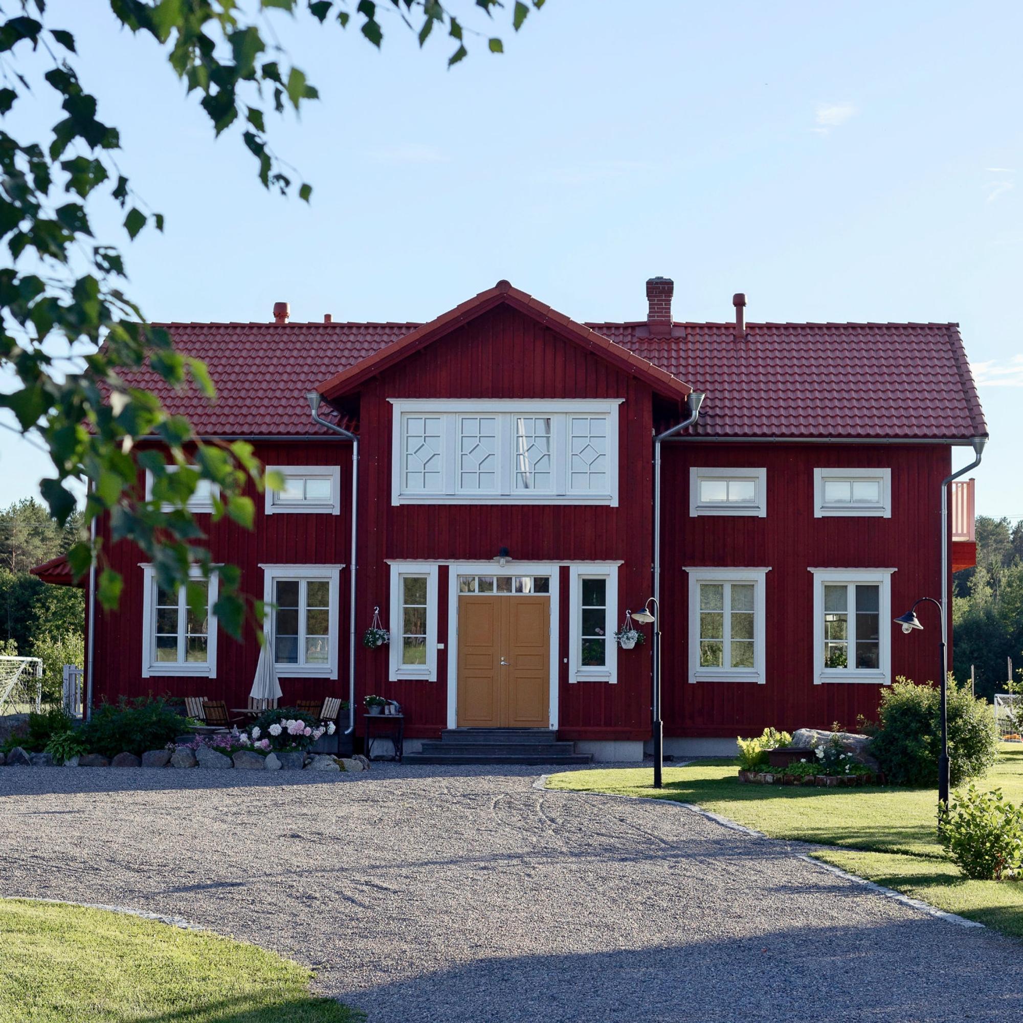 Uusi talo nousi maille, joilla Emman suku on asunut satoja vuosia – ”Ohikulkija kysyi, onko talomme ollut aina siinä” 