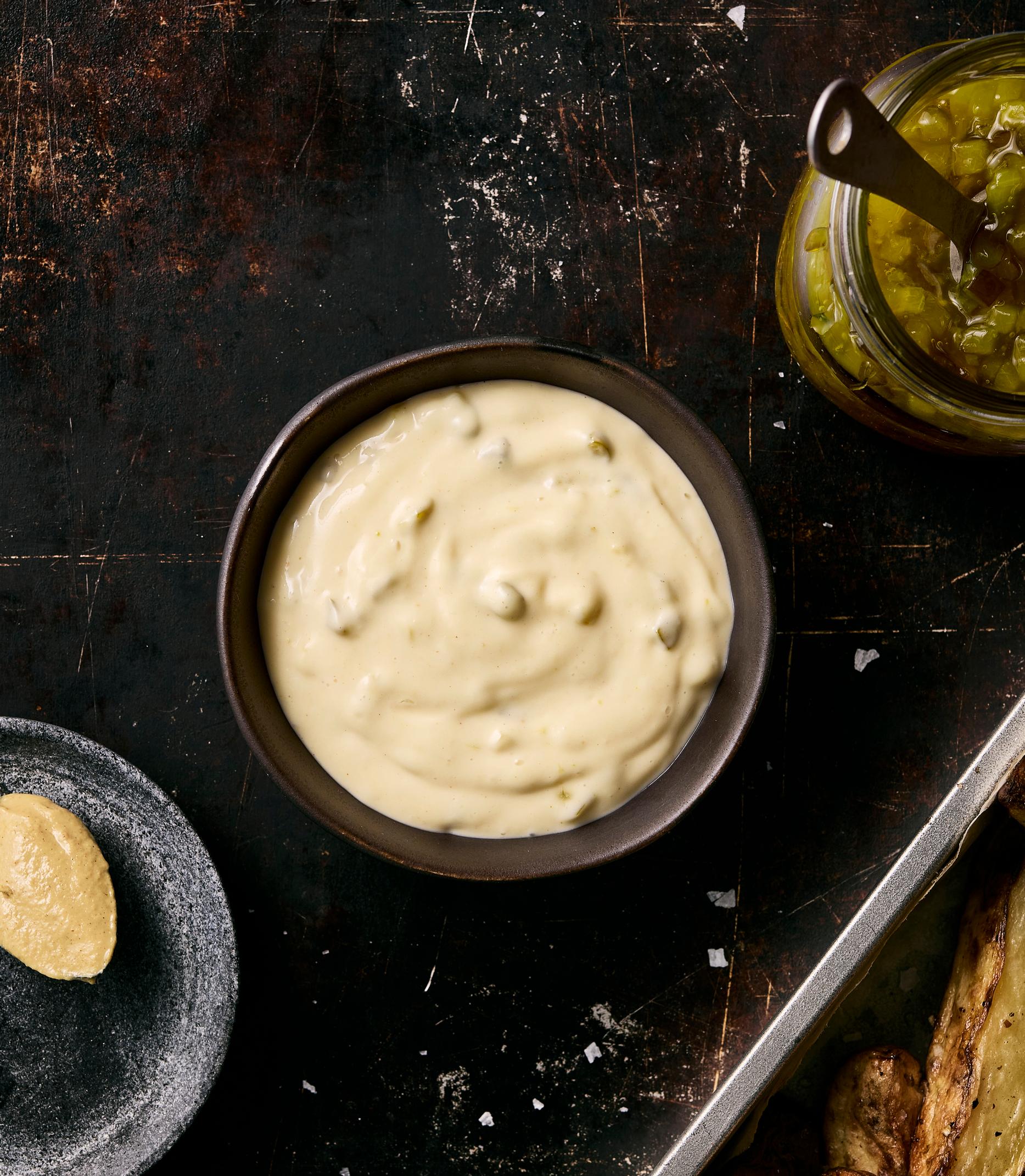 Kurkkumajoneesi – monikäyttöinen kurkkudippi on valmista 5 minuutissa