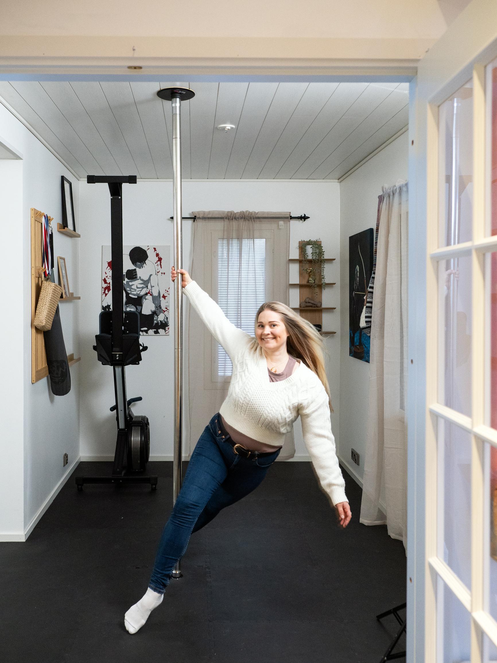 Henrika Palenius, Luvia.  Treenihuone