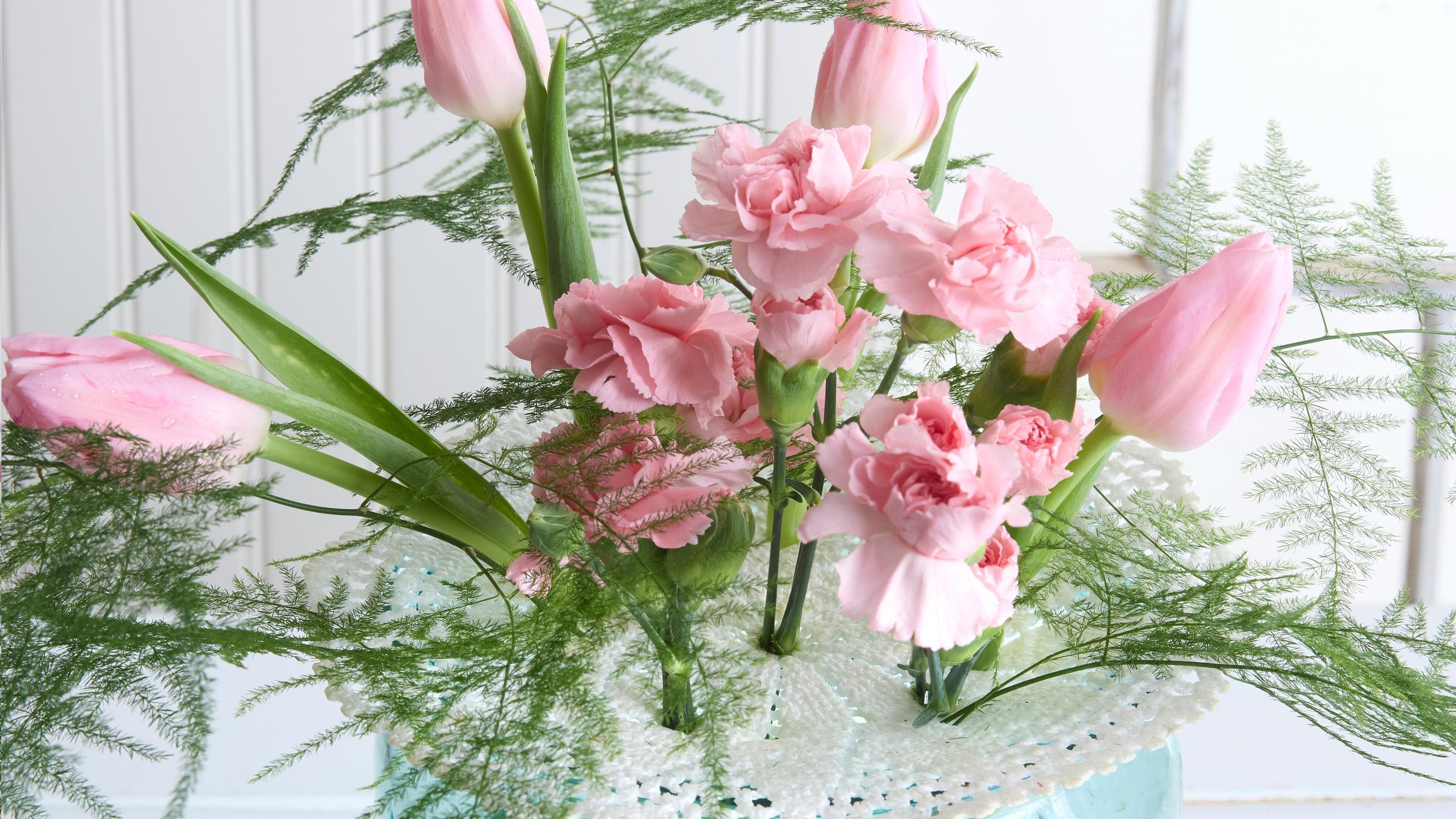 Vanha pitsiliina uuteen käyttöön! Näin teet liinasta söpön kukkatuen