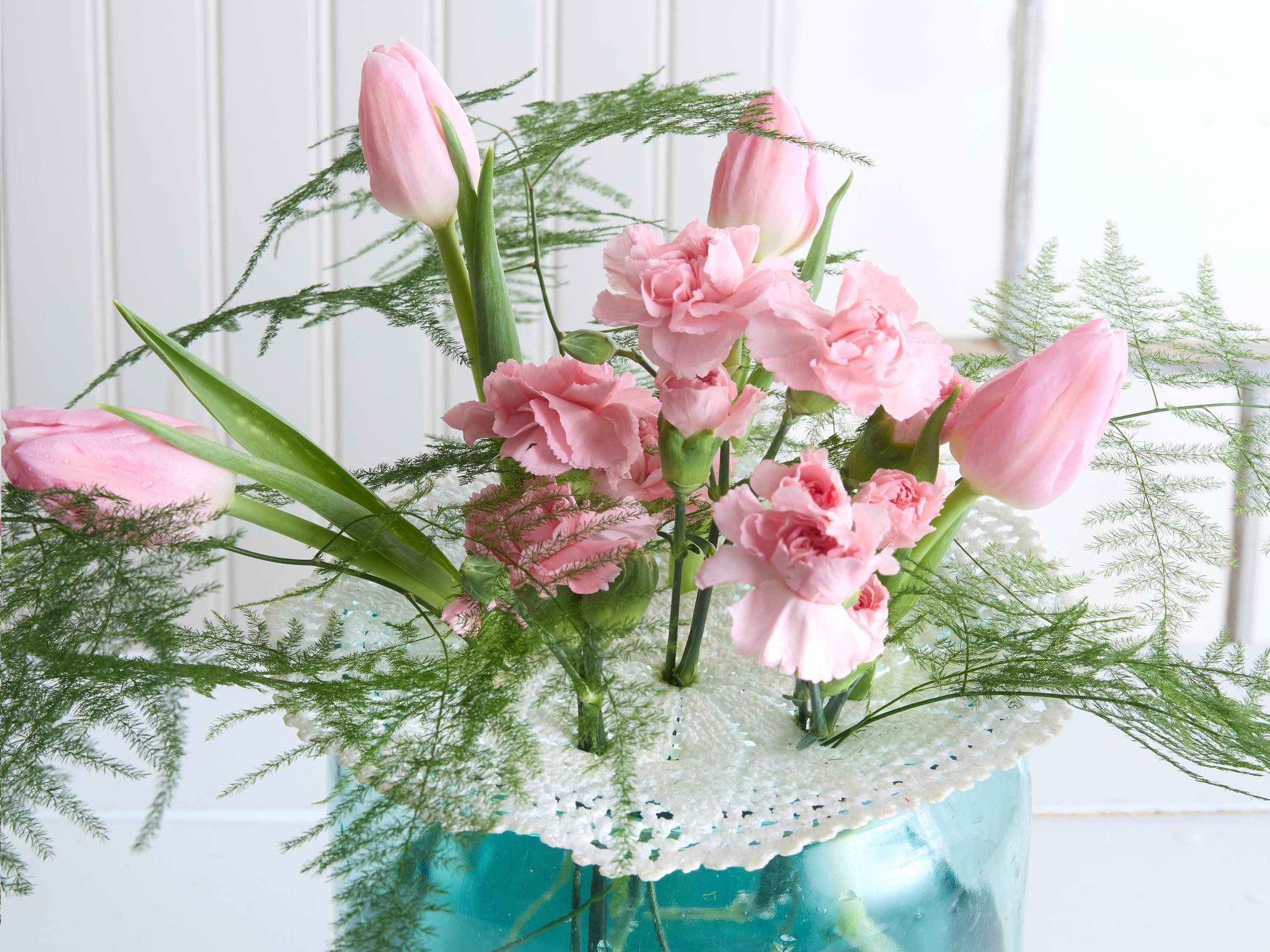 Vanha pitsiliina uuteen käyttöön! Näin teet liinasta söpön kukkatuen