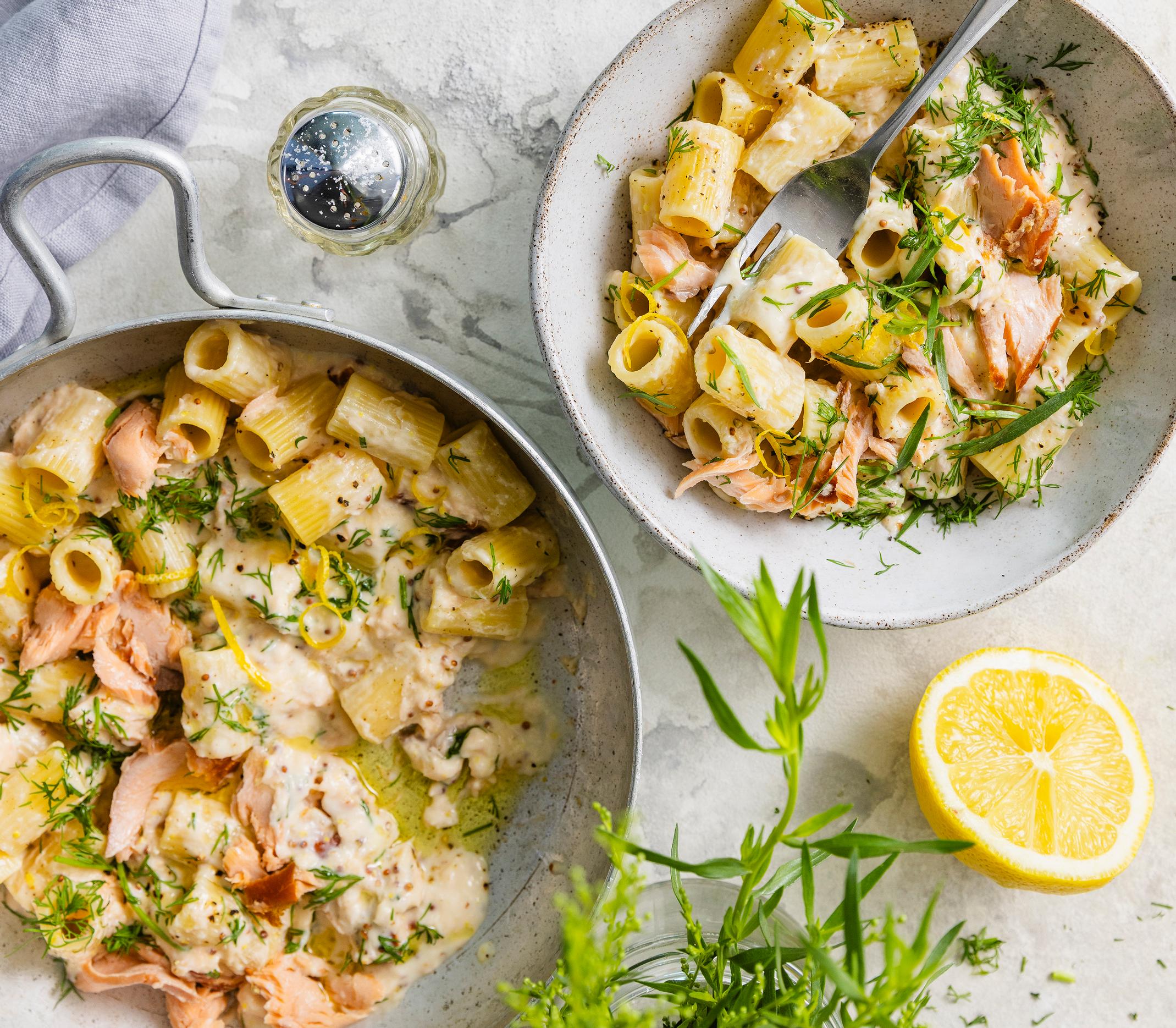 Savulohipasta – supermaukas arkiruoka valmistuu 15 minuutissa 