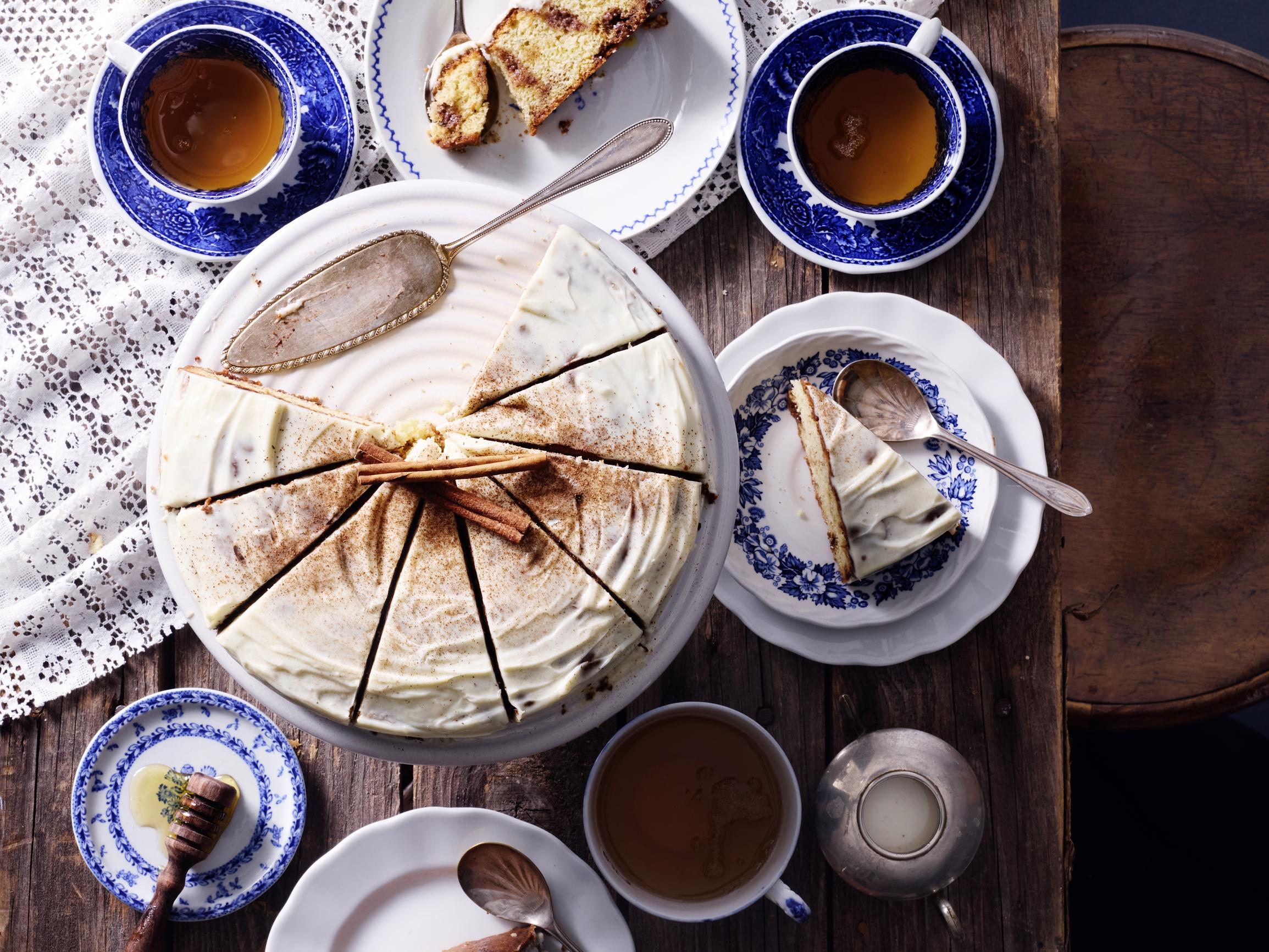 Kanelikierrekakku – nopeasti valmistuva herkku maistuu erehdyttävästi korvapuustilta