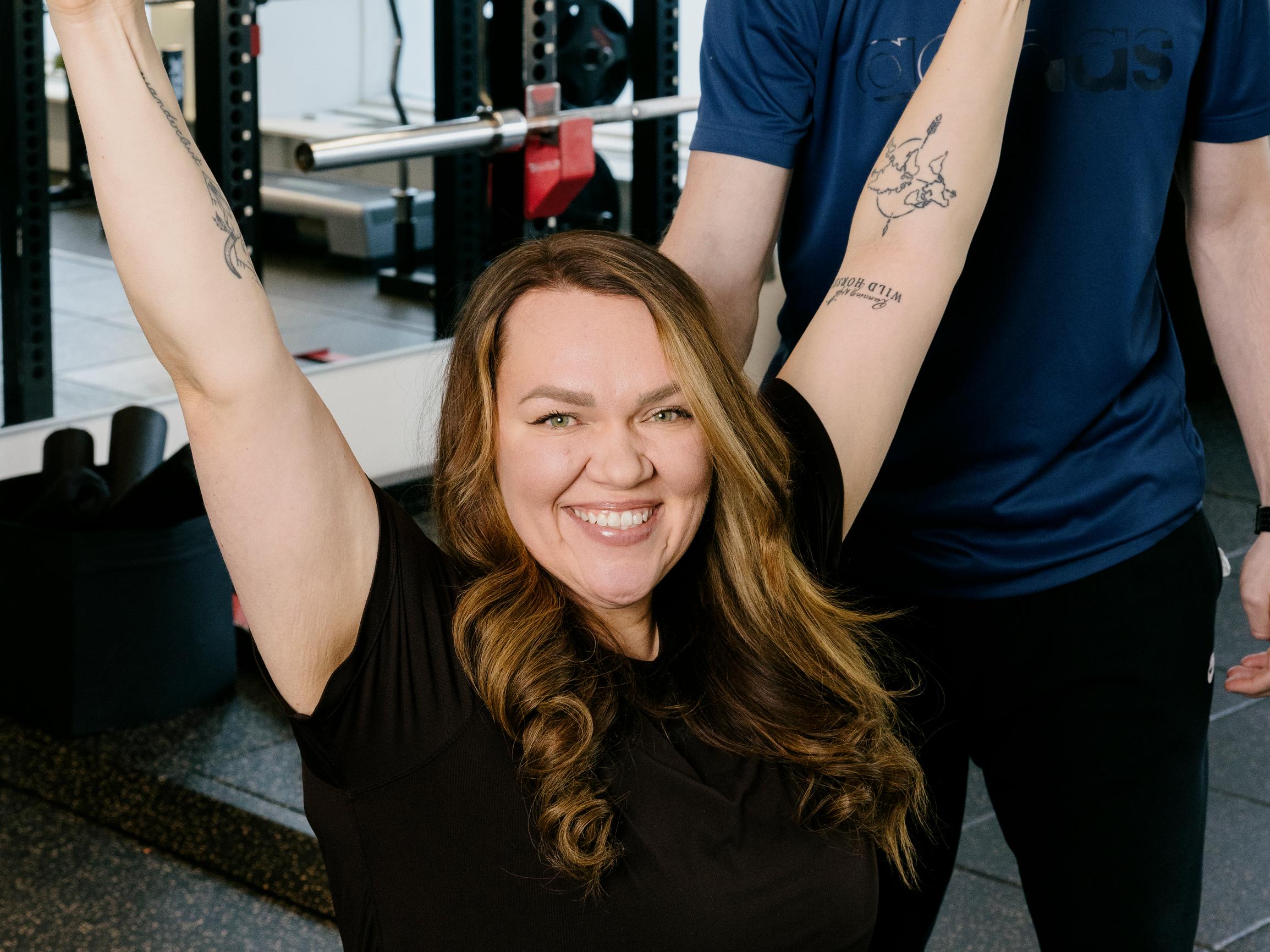 Veera aloitti ja lopetti kuntosalitreenin yhä uudestaan, kunnes löysi toimivan tavan