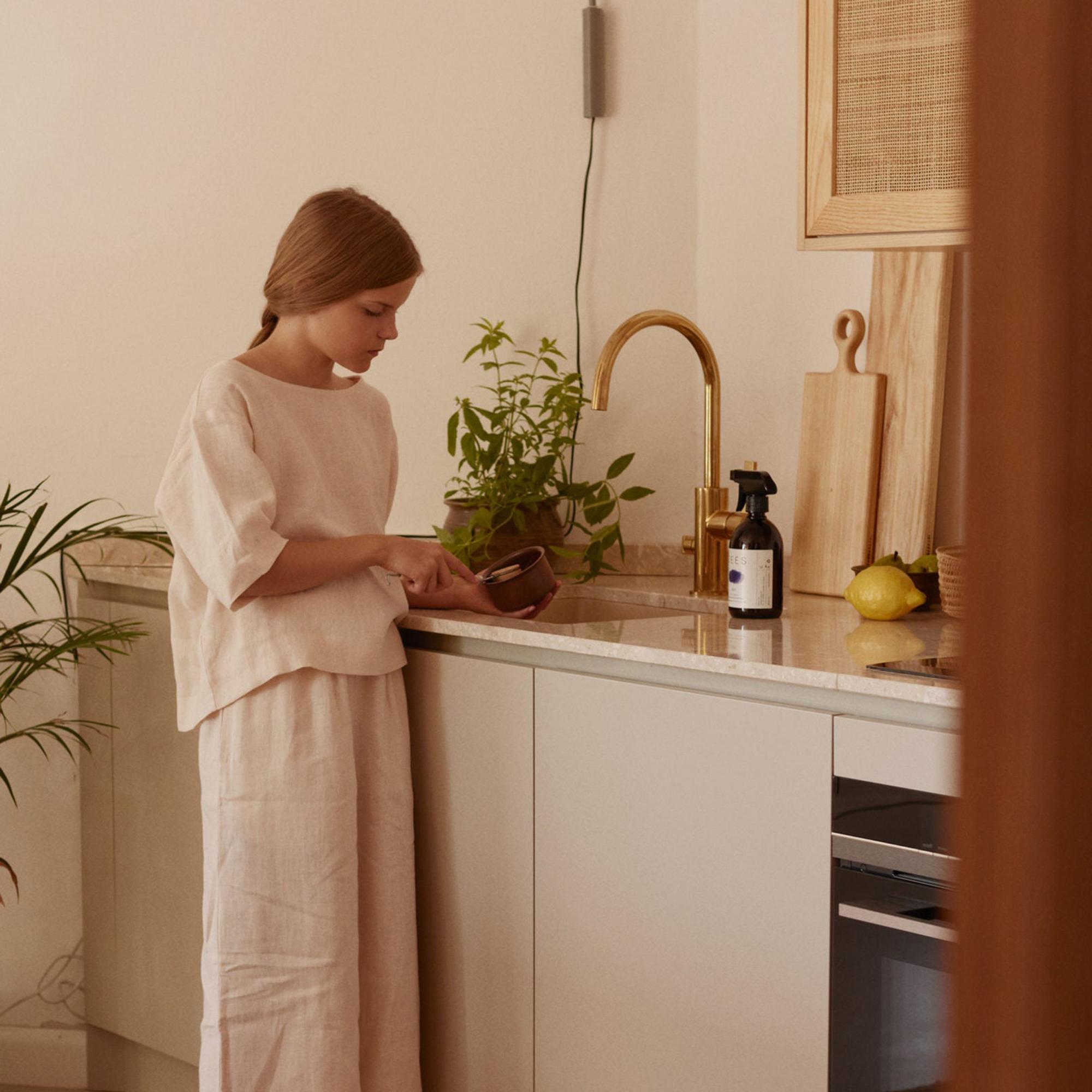 Teikäläisen tiskivuoro? Kurkkaa 6 poimintaa, jotka tekevät kotityöstä kivemman