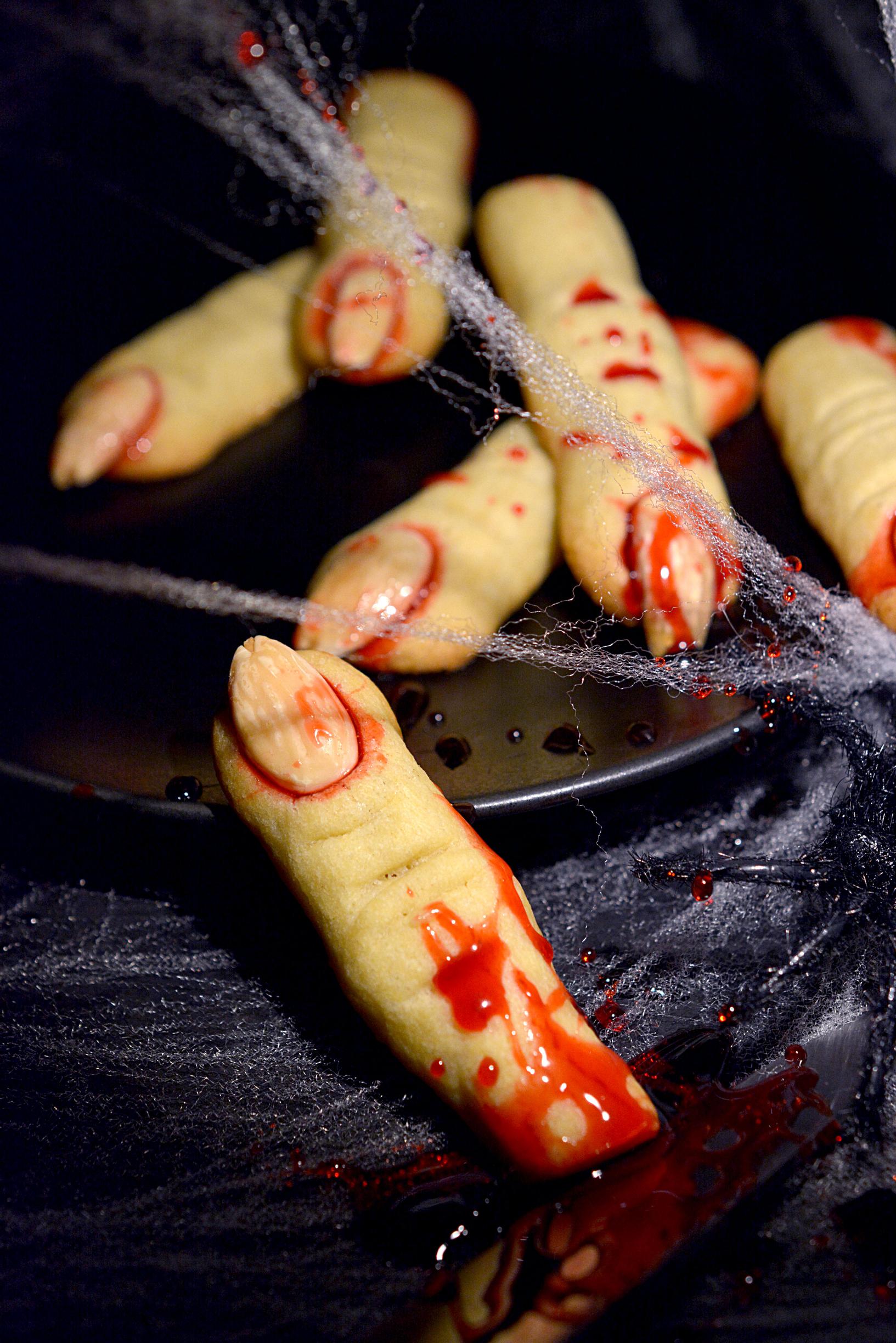 Halloween-keksit – uskallatko maistaa näitä juhlapöydän karmaisevia herkkupaloja?
