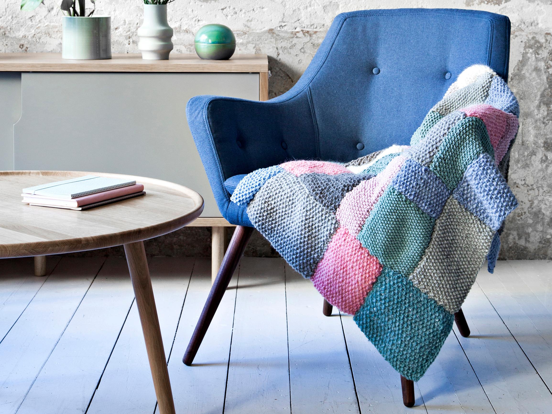 Neulottu tilkkutäkki