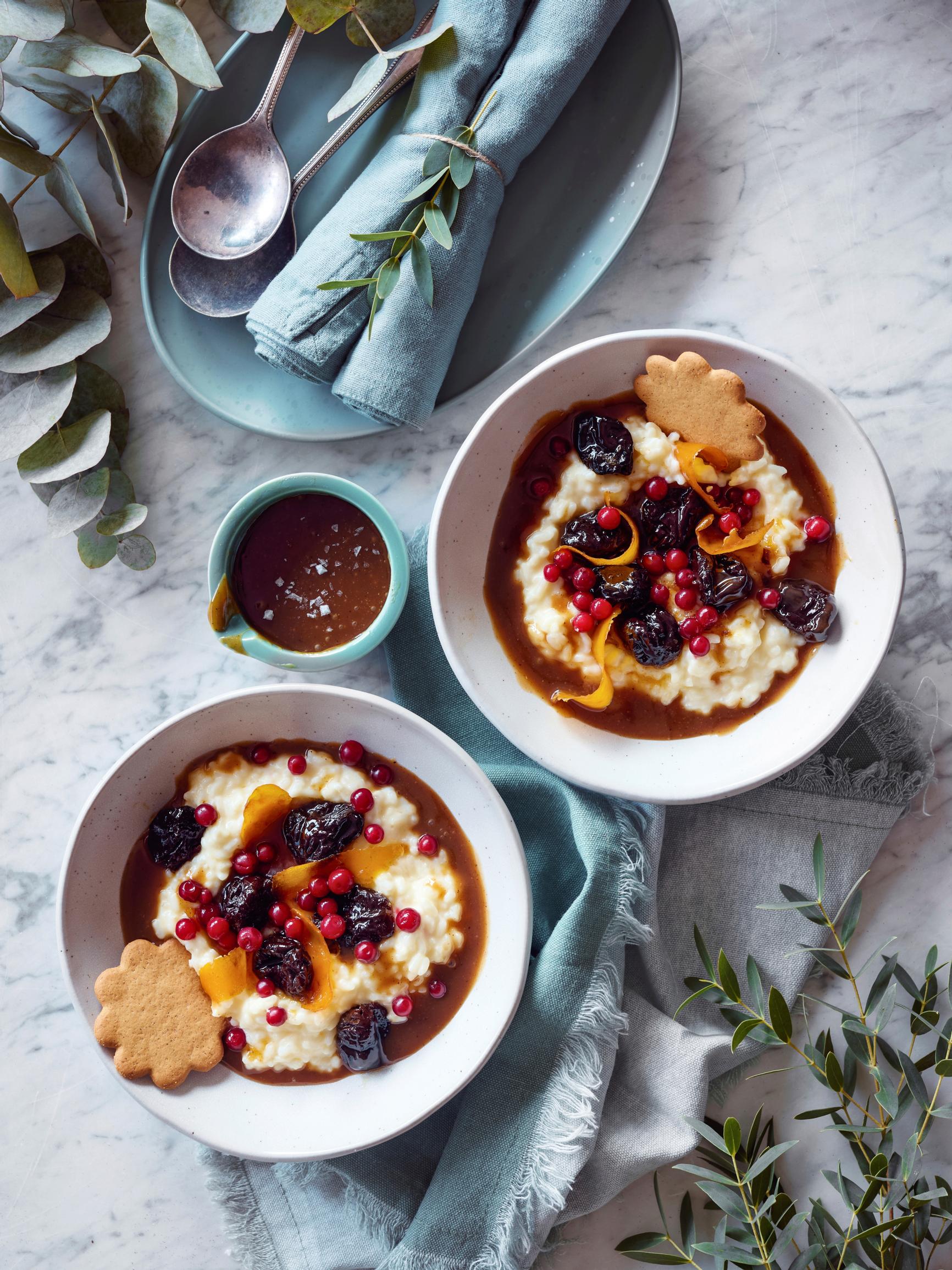 Joulun paras riisipuuro on kermainen, kinuskinen ja koukuttava – tässä joulun hittipuuro