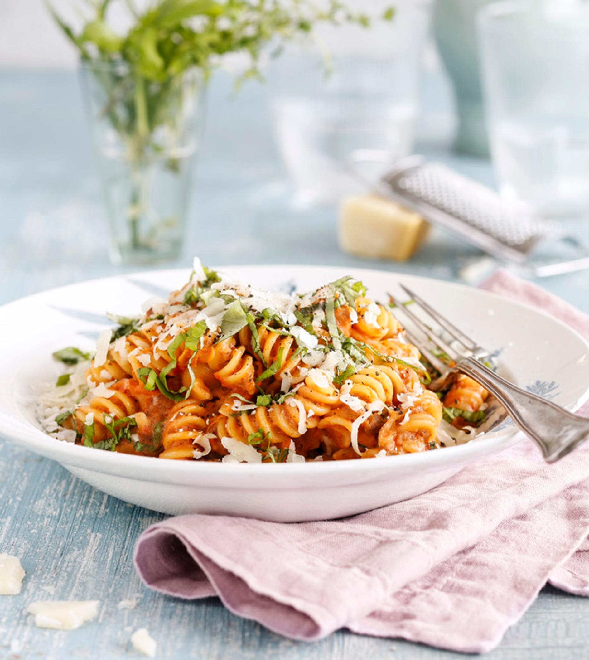 One pot -härkispasta – vartissa valmista, vain yksi kattila tiskiä