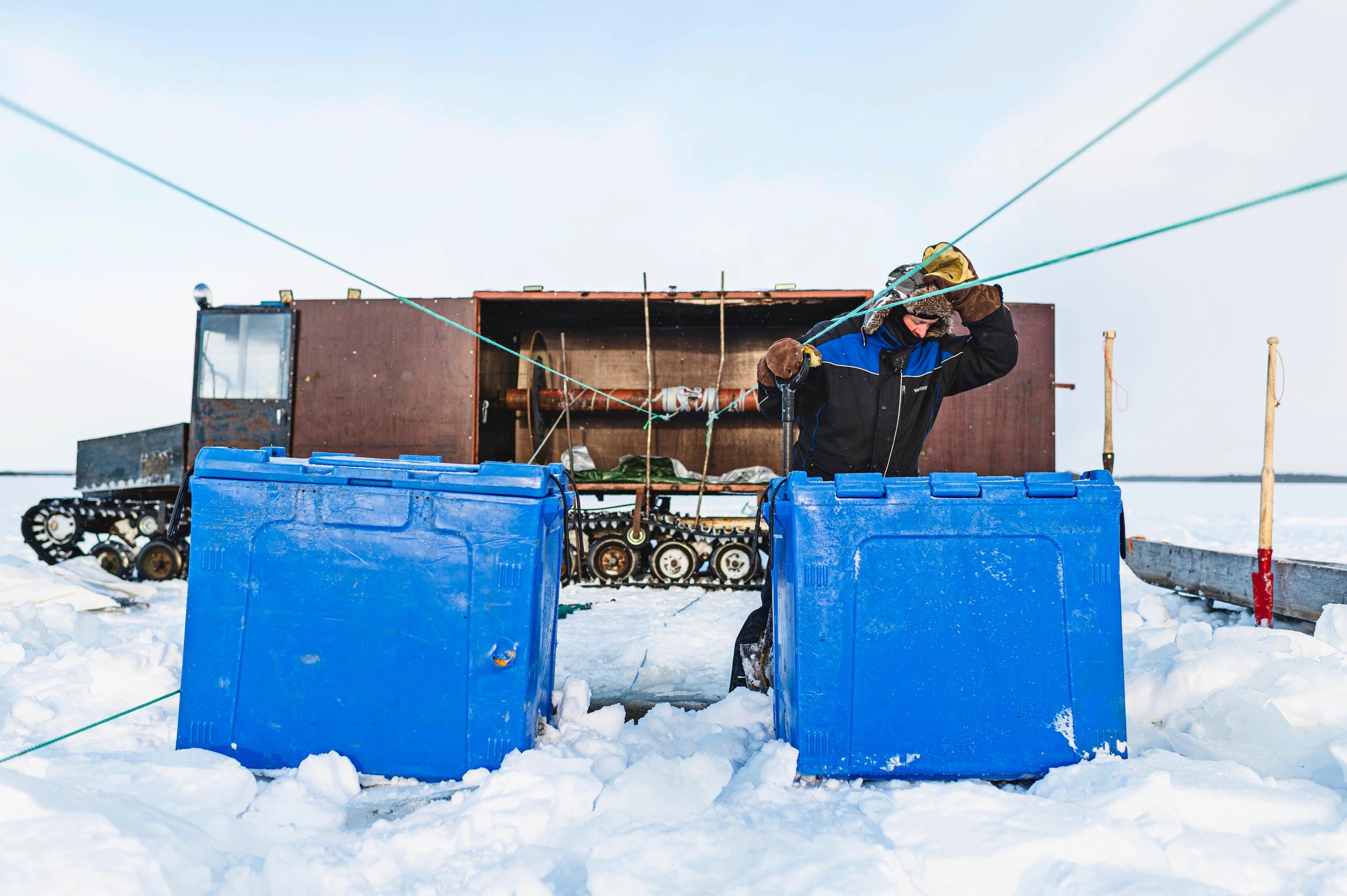 Nuotan kuljettamista avannolta toiselle
