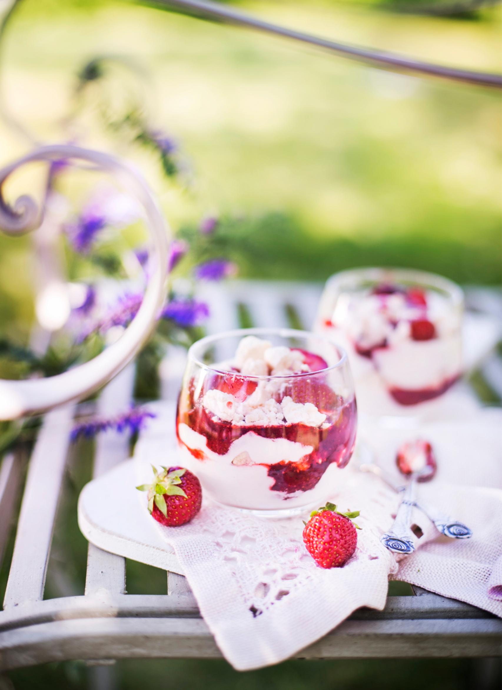 Eton mess -jälkiruoka