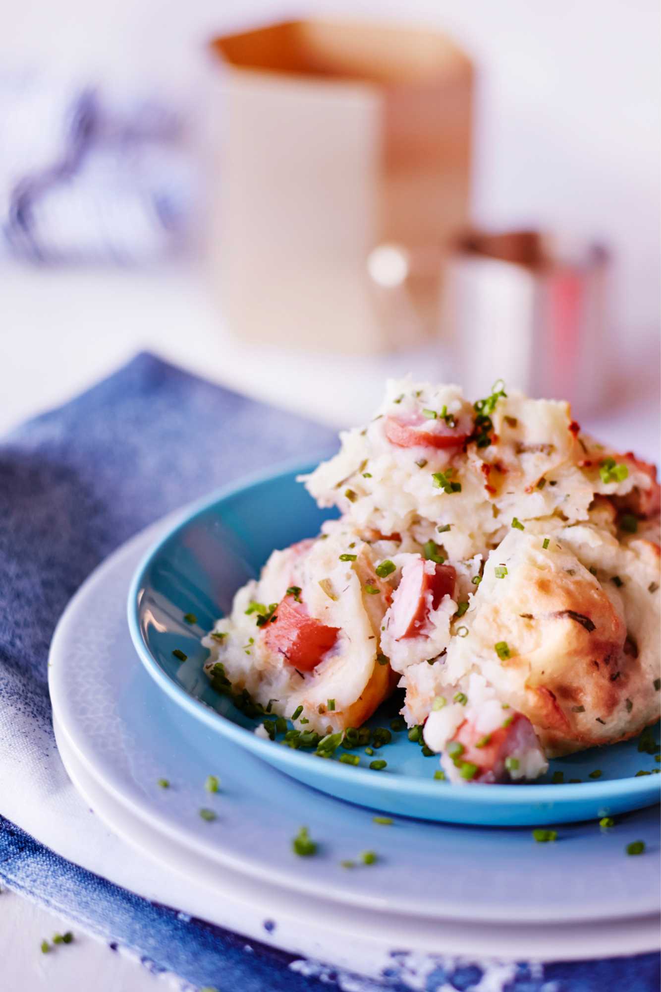 Nakkiperunasoselaatikko Maku