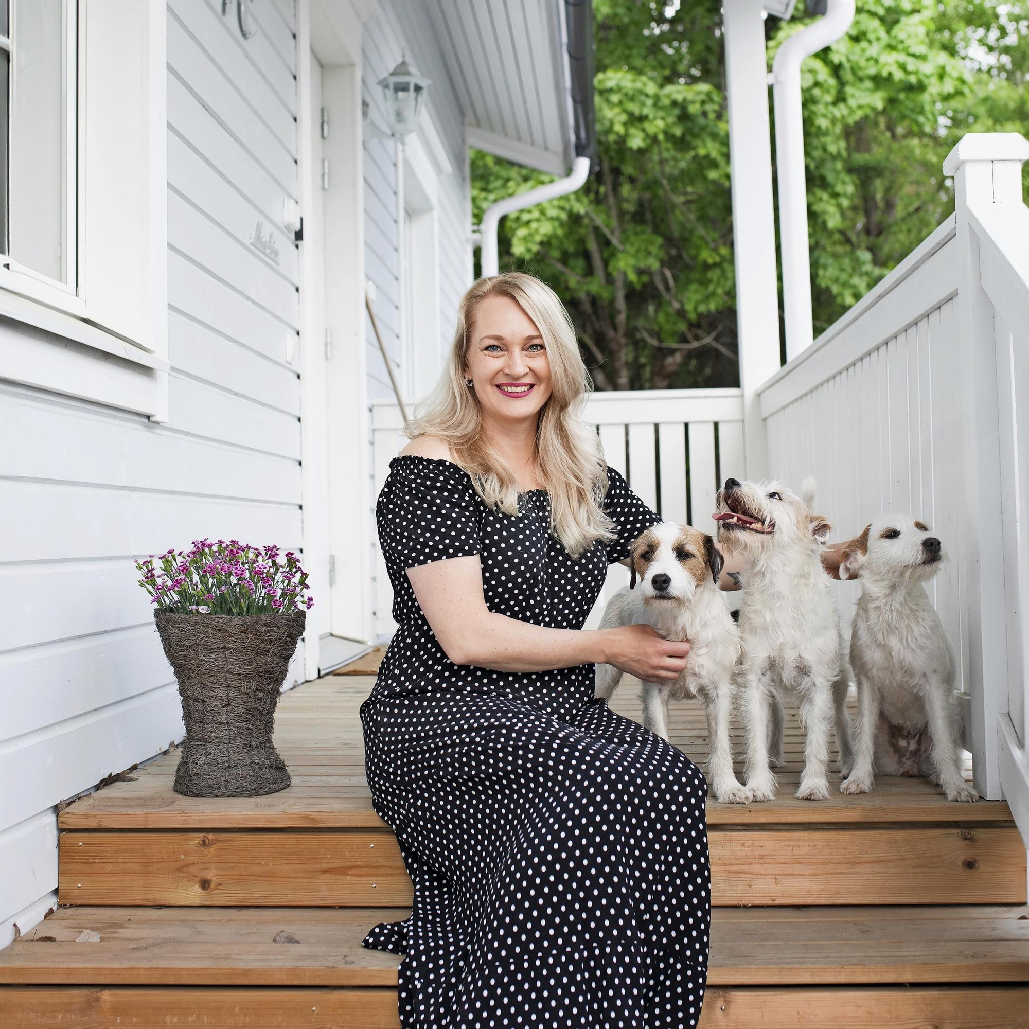 Eron jälkeen Petra rakennutti uuden talon vanhan kodin tontille: ”Oli voimauttava hetki tajuta, että jumankauta, minä tein tämän”