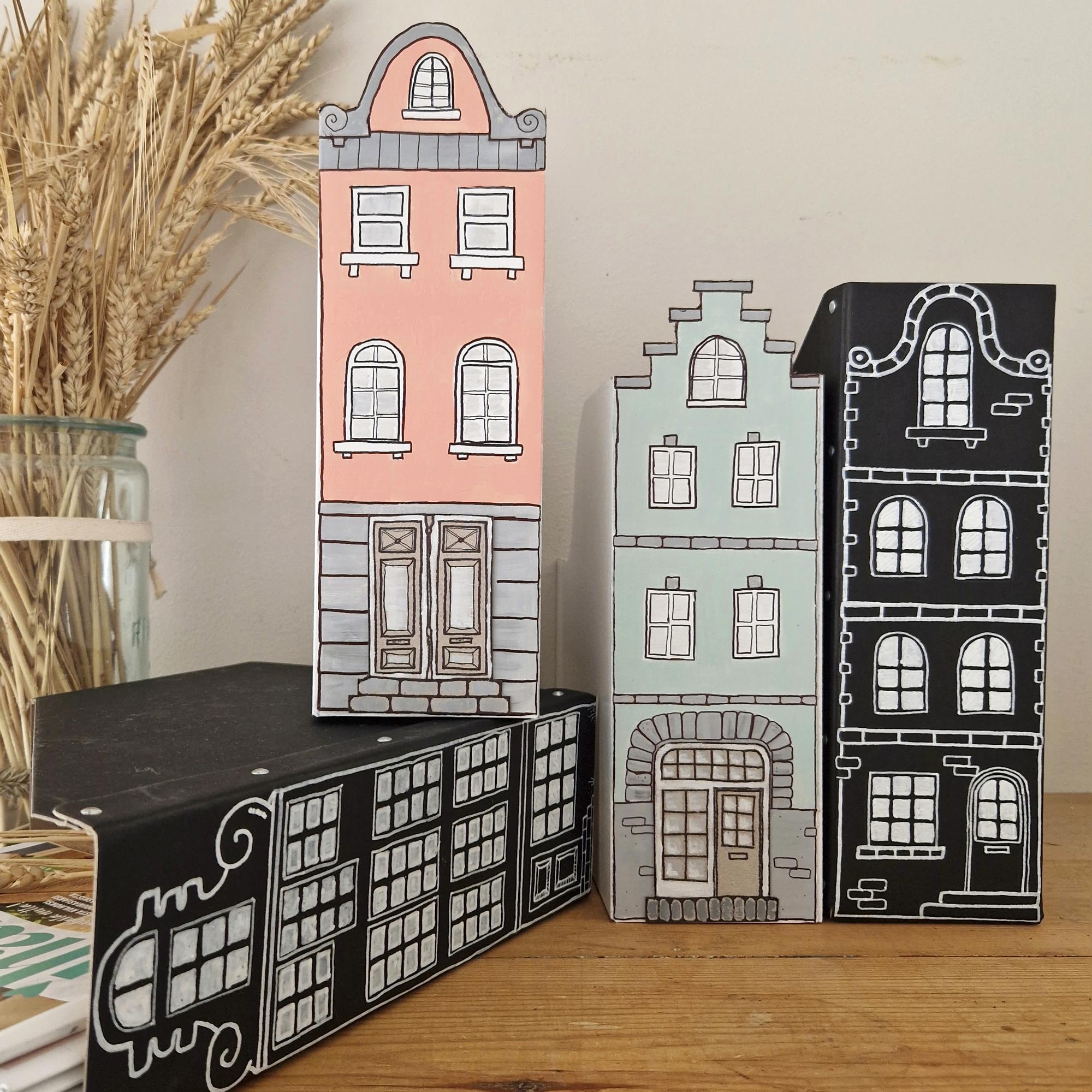 Ihan kuin Amsterdamissa! Maalaa lehtikotelot vanhoiksi taloiksi ja toteuta unelmiesi kotikatu