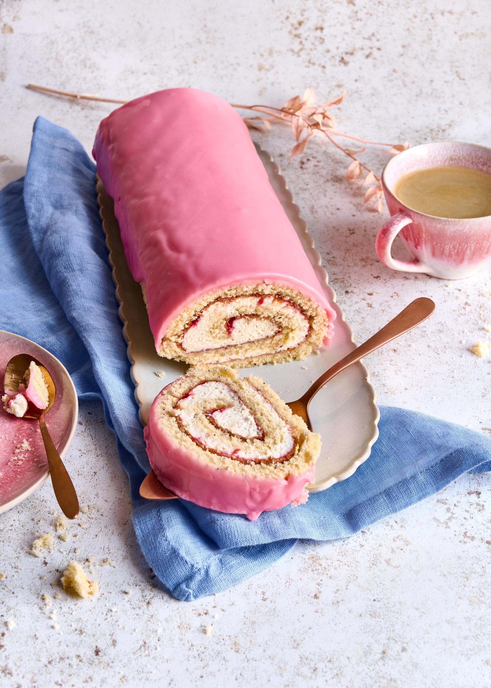 Perinneruokaa prkl: Berliininmunkki-kääretorttu