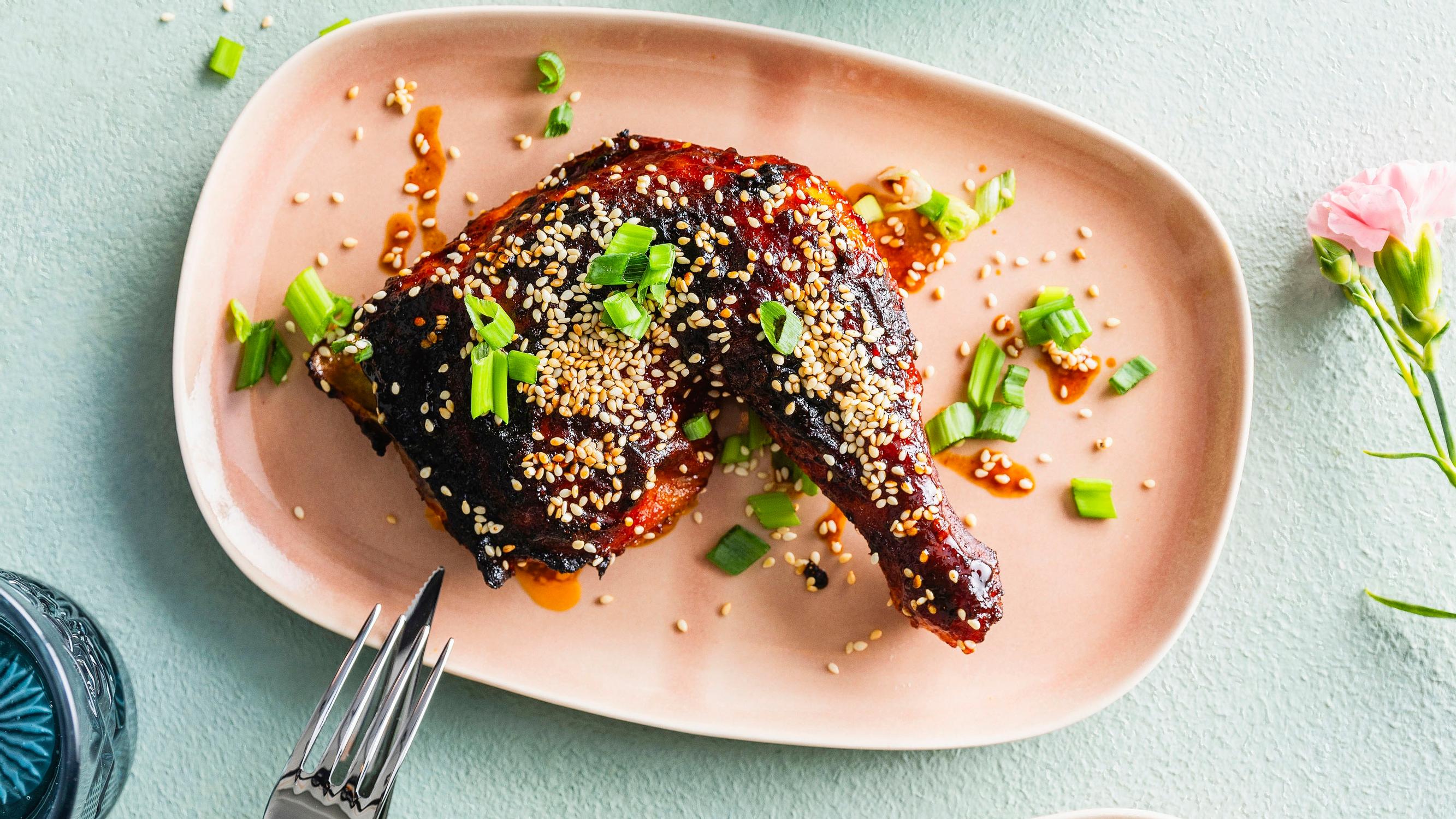 Gochujang-koivet – broilerinkoivet saavat ylleen tulisen ja tahmean marinadin