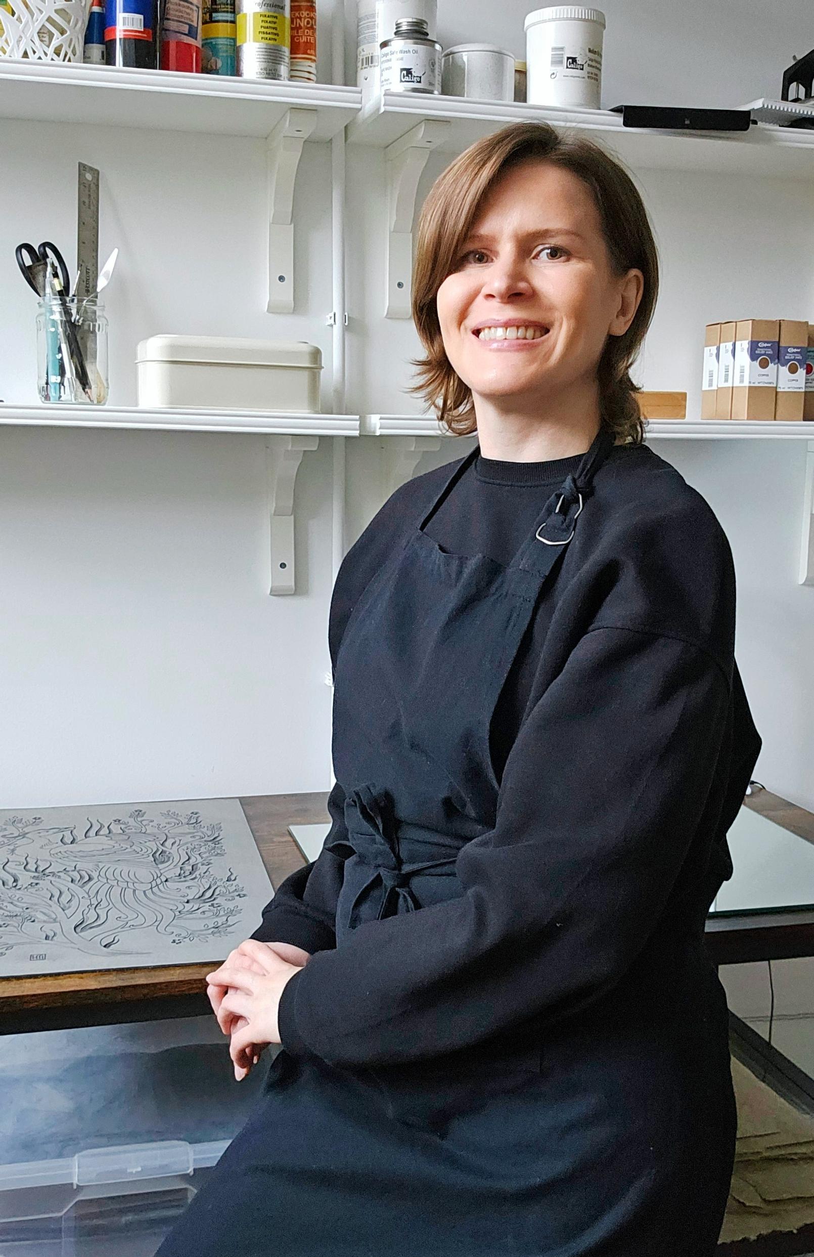 Maarit Hänninen työtilassaan