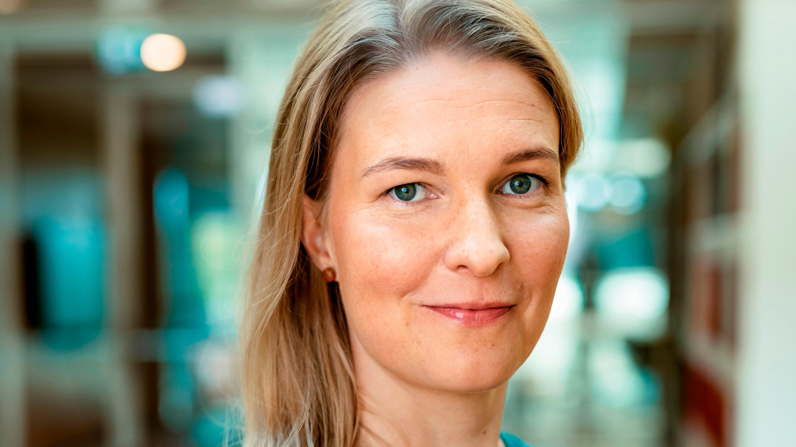 Puun voi istuttaa kolmella tavalla, mutta toimivin niistä on se kaikkein helpoin