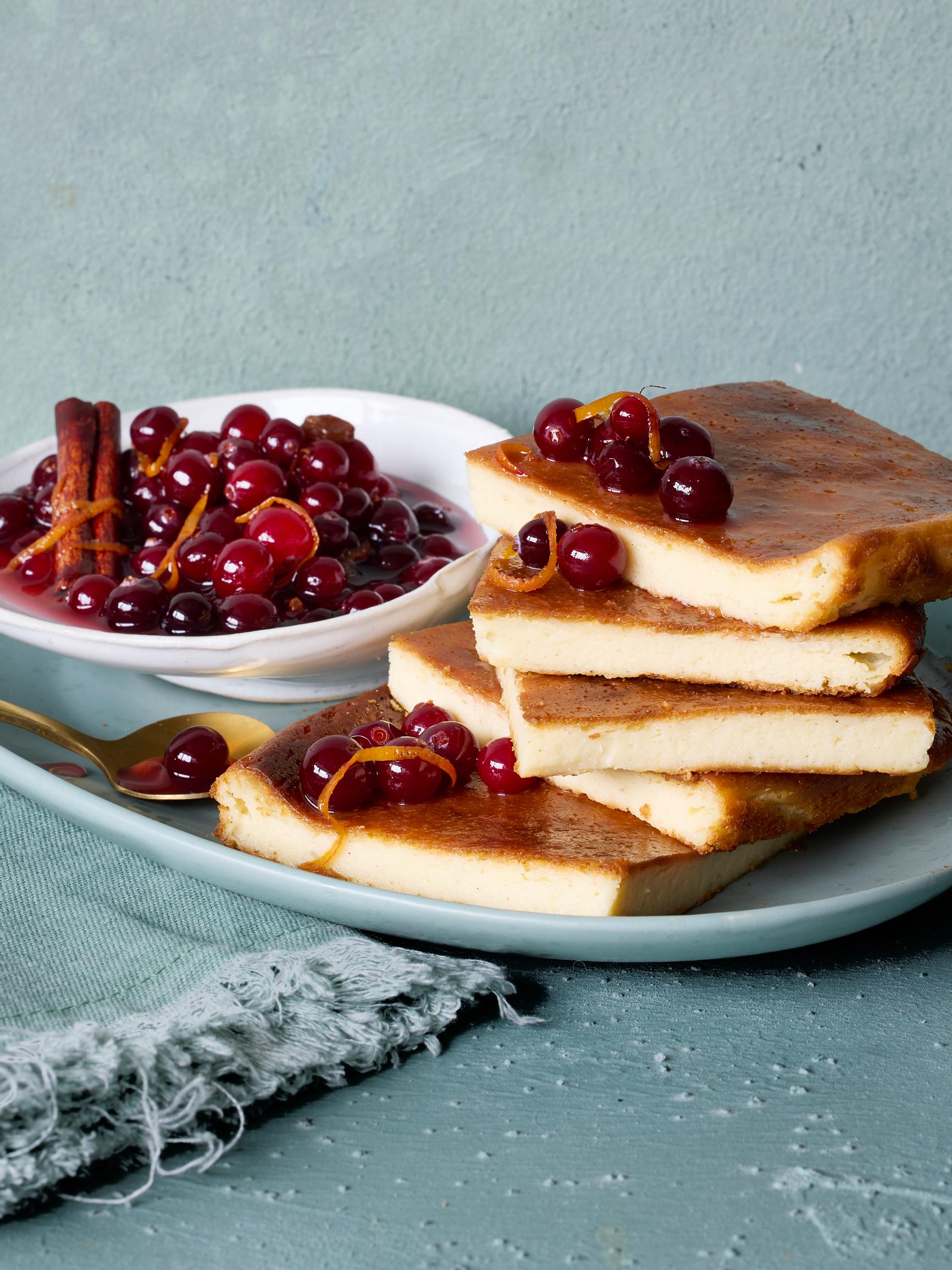 Baskimaan juustokakku pellillä – kakun teko on helppo homma: sekoita, paista, jäähdytä ja nauti