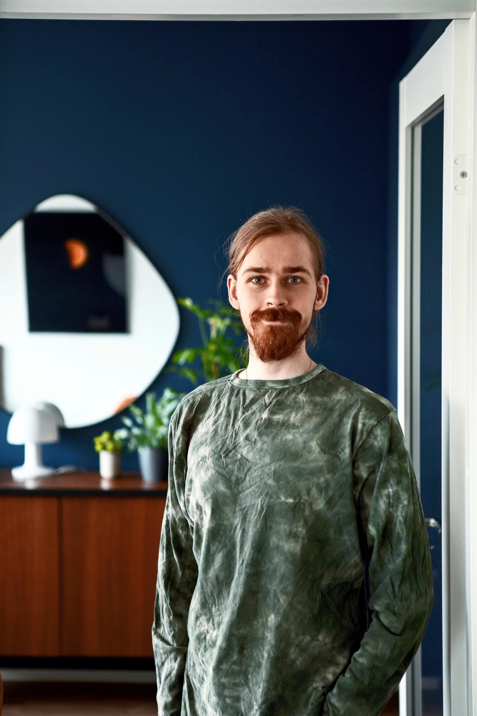 Jiska Parrila opiskelee ja tekee töitä kotona