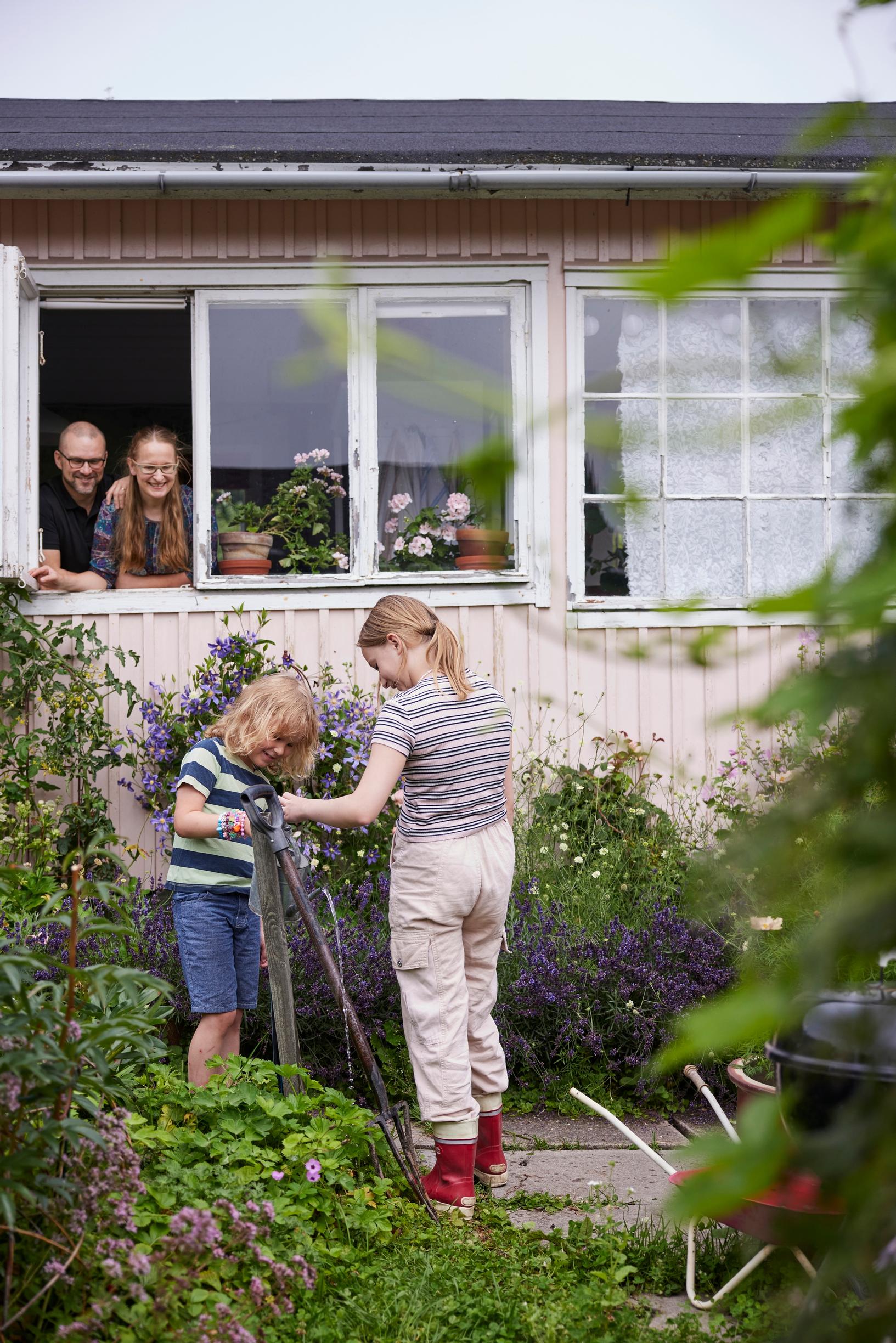 satu ja tommi koivisto lapsineen