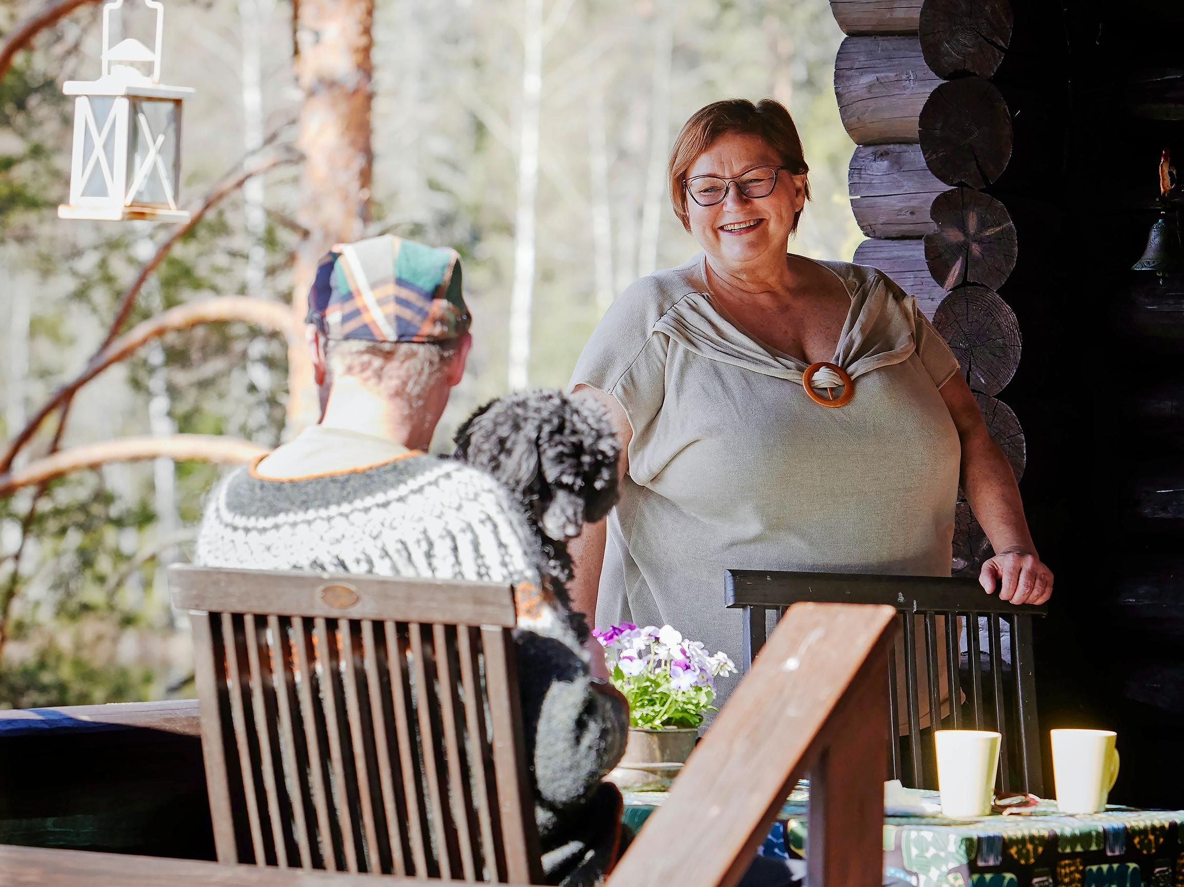 Ilo palasi Tiinan mökille traagisten tapahtumien jälkeen – ”Ei kannata luovuttaa silloin, kun on vaikeinta”