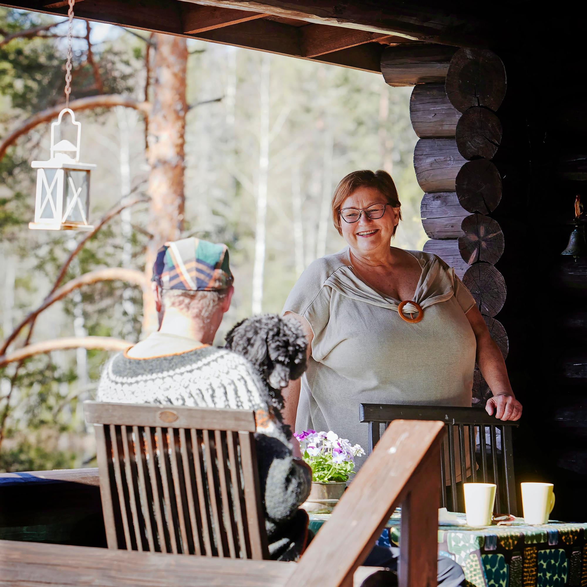 Ilo palasi Tiinan mökille traagisten tapahtumien jälkeen – ”Ei kannata luovuttaa silloin, kun on vaikeinta”