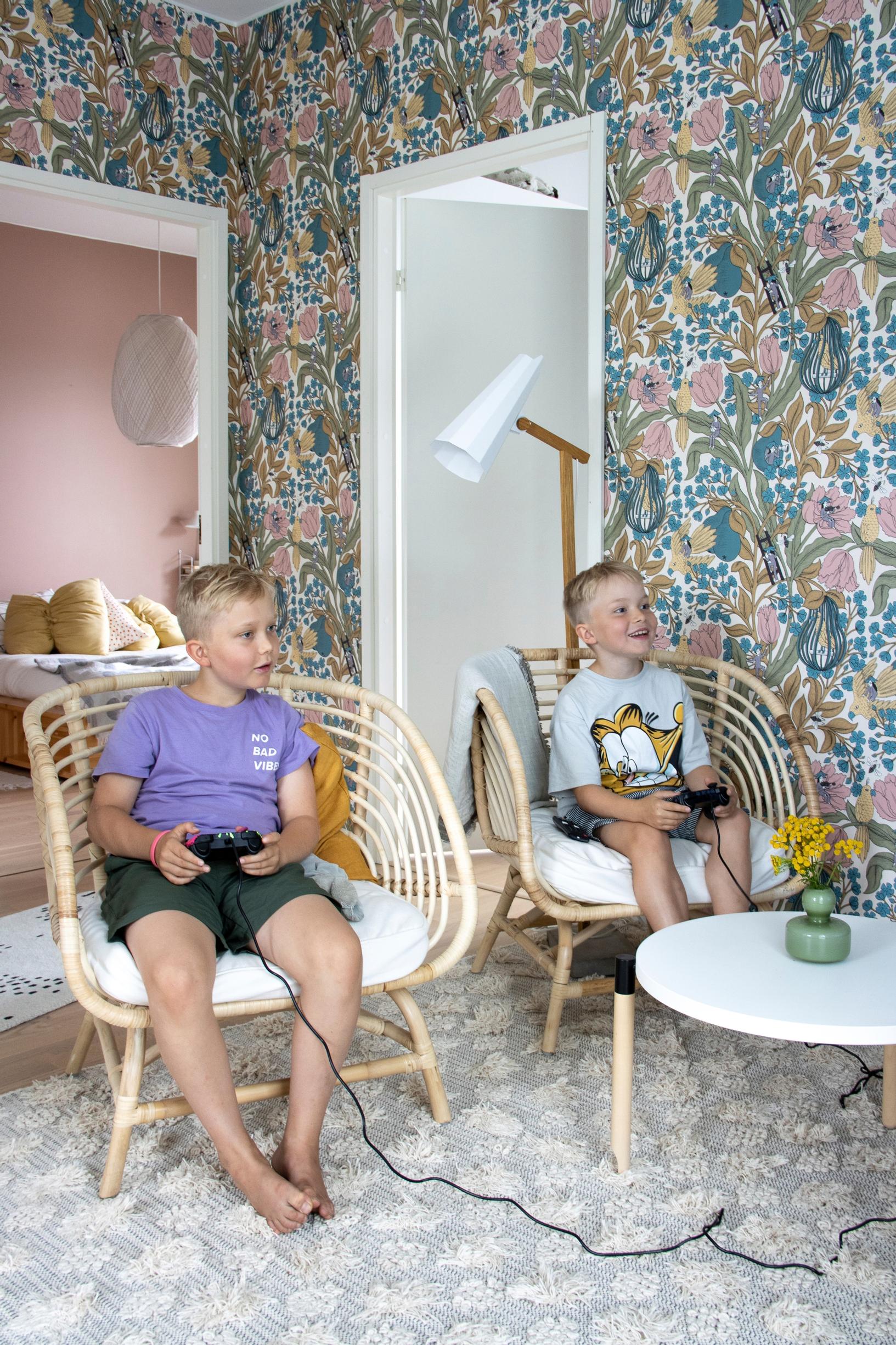 Värikäs pelisoppi lapsille