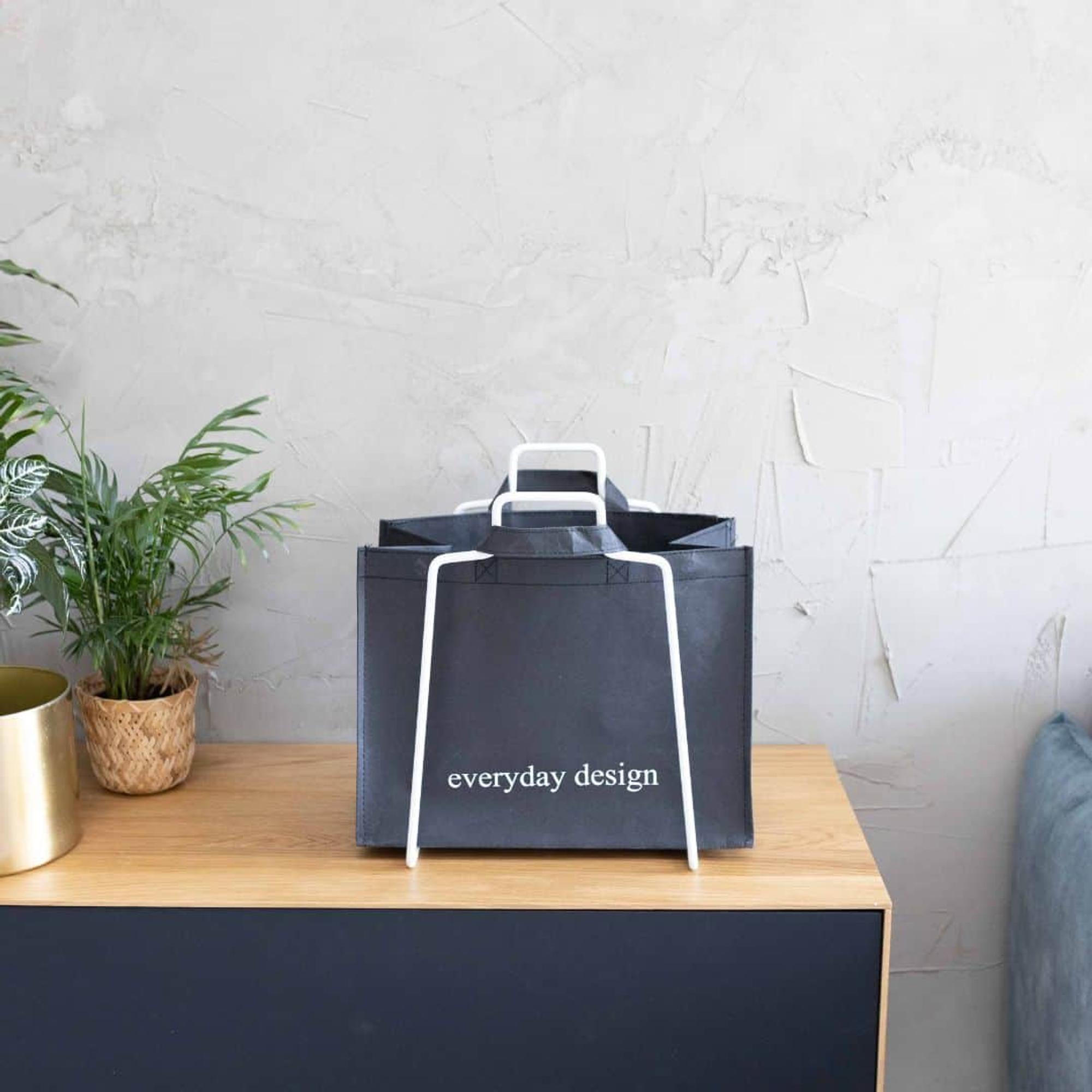 Pestävät paperikassit tekevät kierrätyspisteestä helppohoitoisen – tutustu kolmeen kokovaihtoehtoon