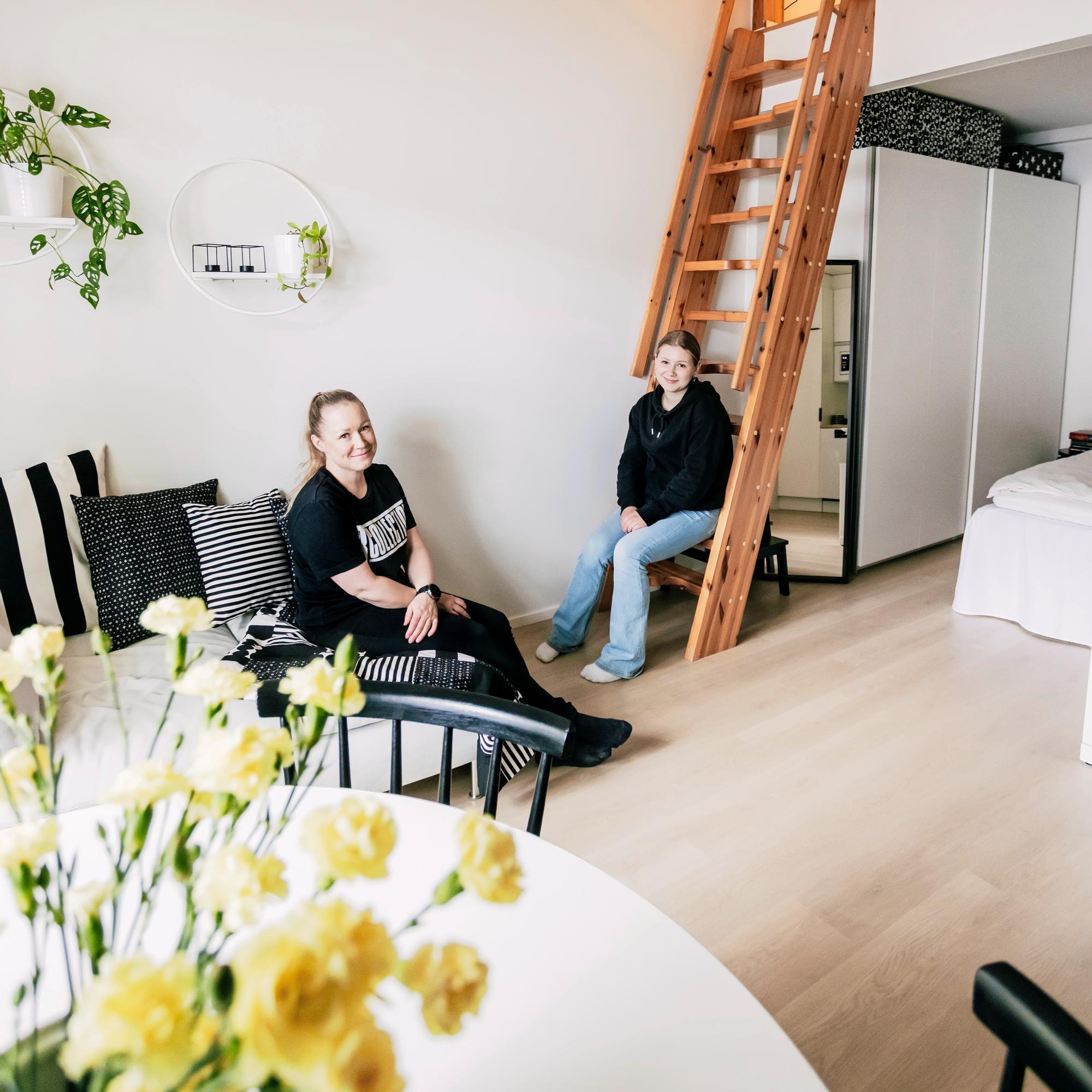 Äidin ja teinin koti yksiössä: ”Iso omakotitalo ei sopinut minulle”