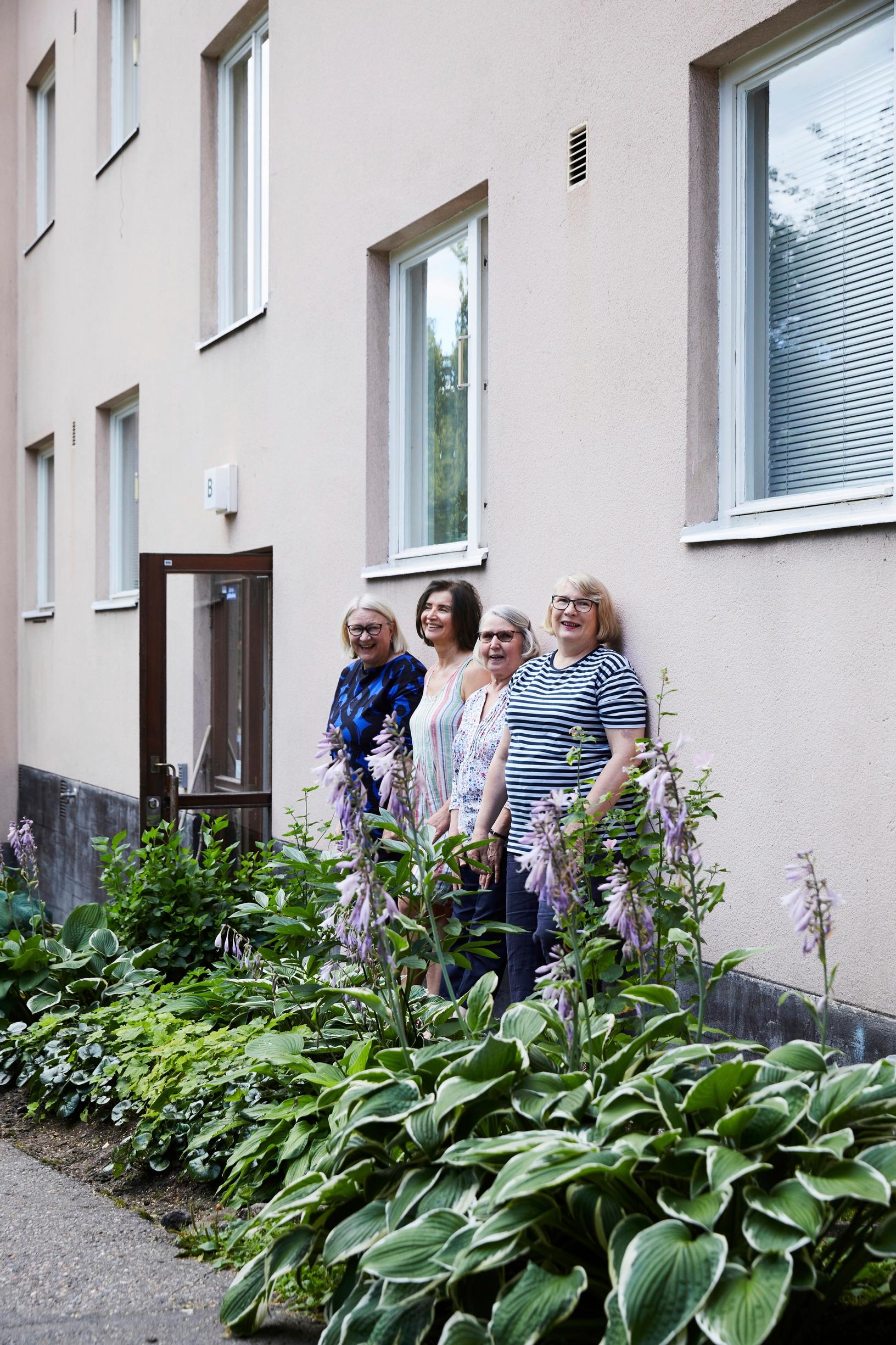 Taloyhtiön perennaporukka