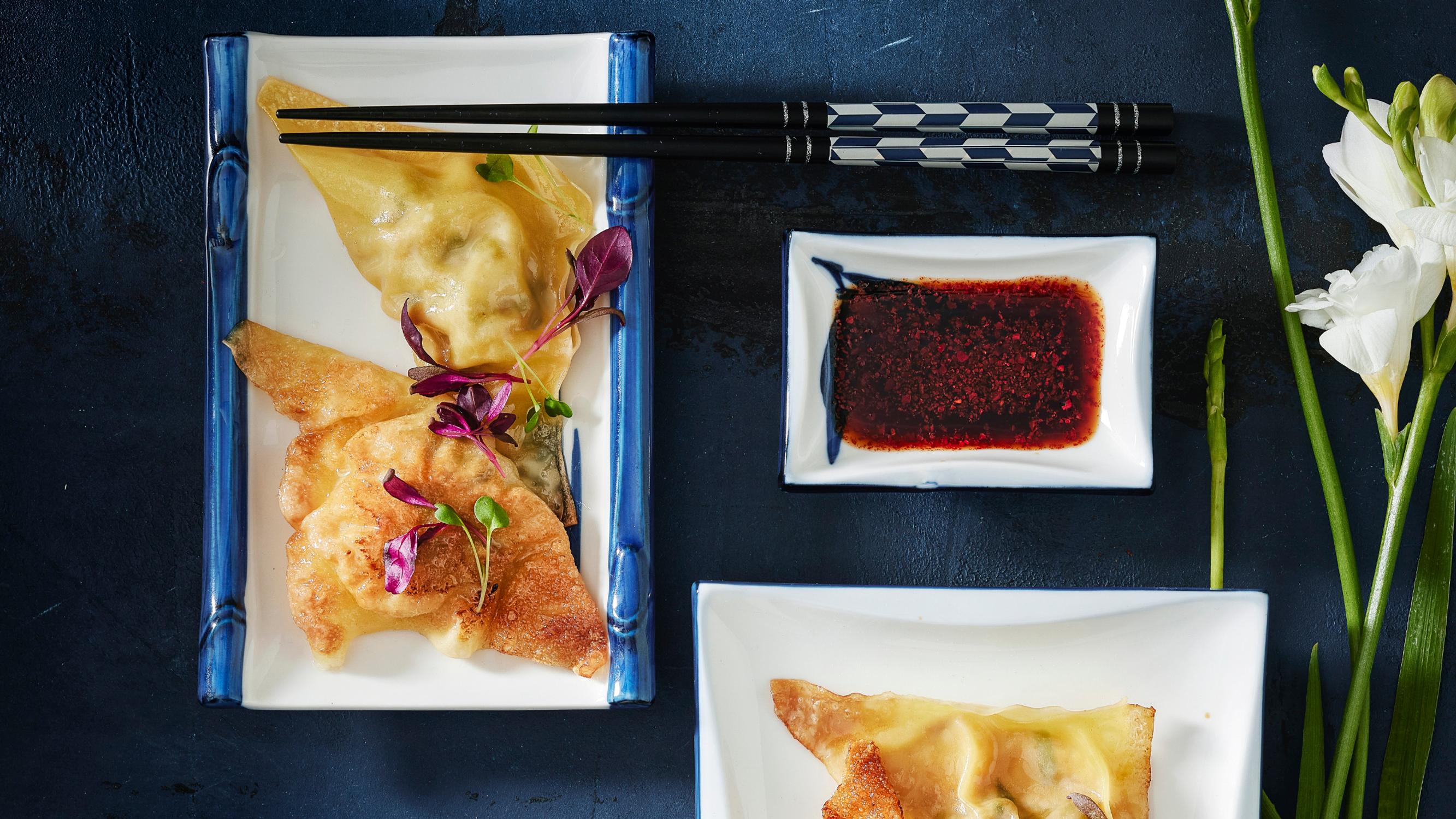 Mandu-dumplingit – korealaiset nyytit herkutellaan lämpiminä dippikastikkeen kanssa