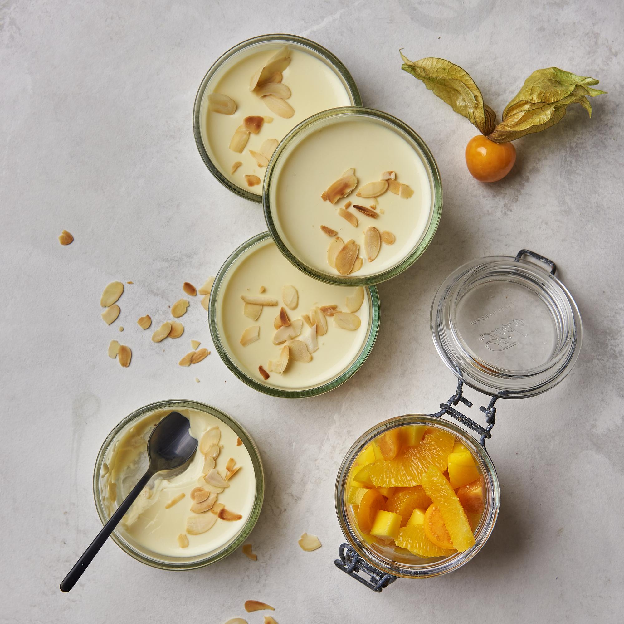 Hans Välimäen mantelipannacotta viettelee – ”Yksi maailman helpoimmista ja herkullisimmista jälkiruoista”