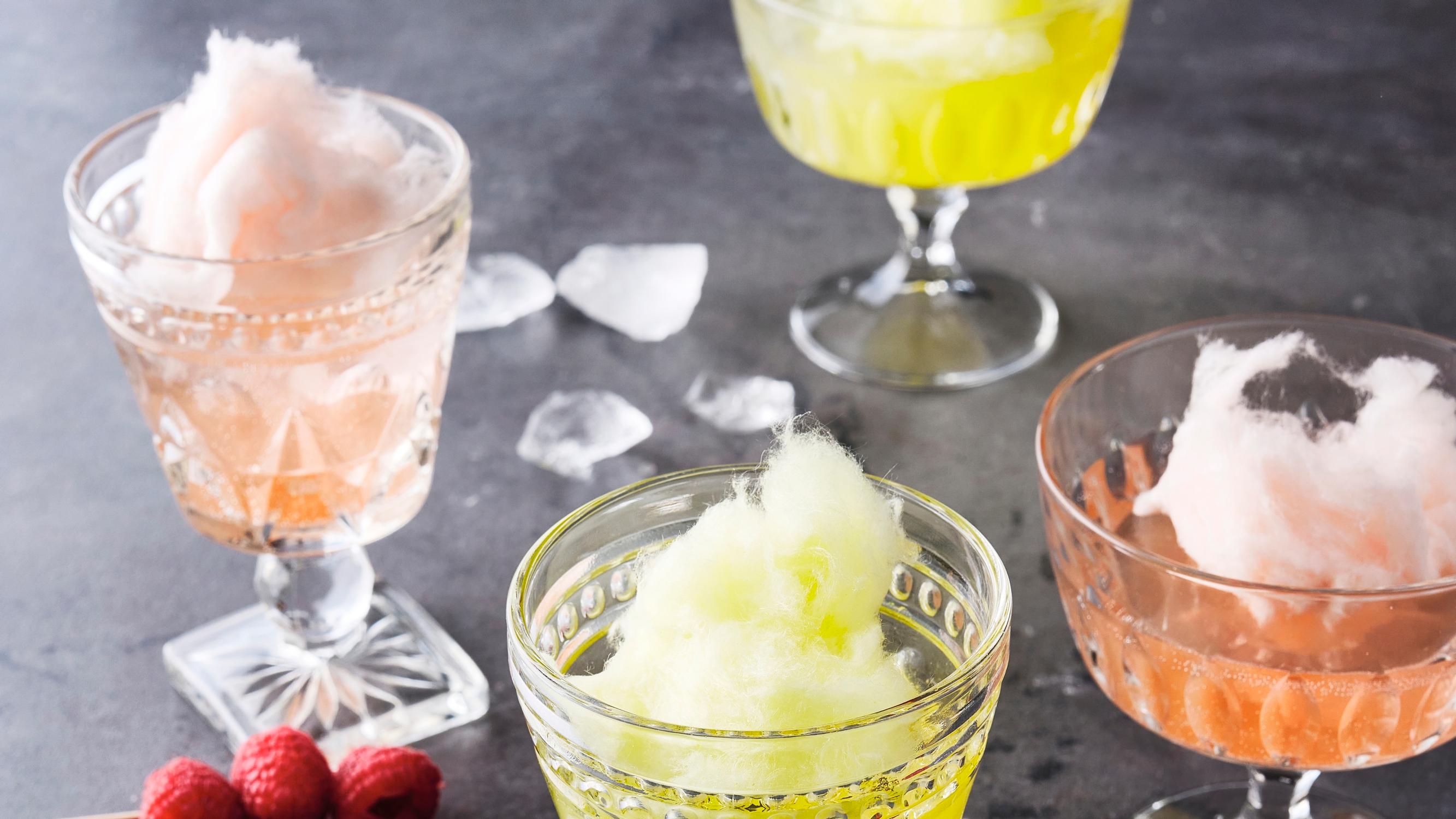 Malja keväälle sekoitetaan hattarasta, mehusta ja kuohuviinistä – hattara-spritzer on piknik-juhlien hitti!