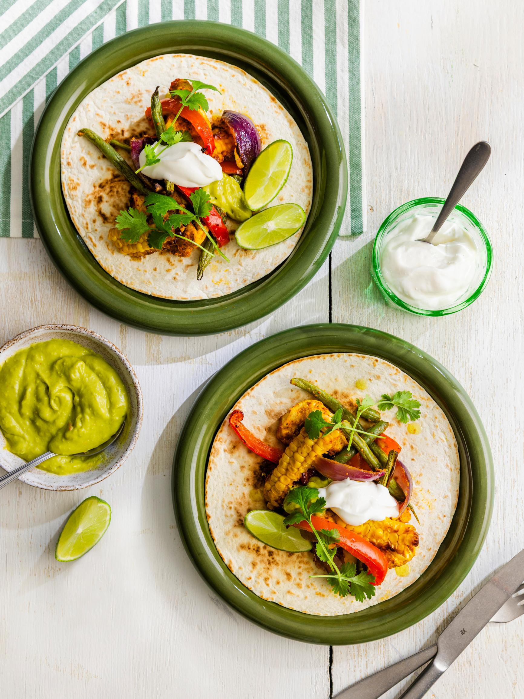 Fajitas airfryerissa – kypsennä kana ja kasvikset kätevästi yhden korin taktiikalla