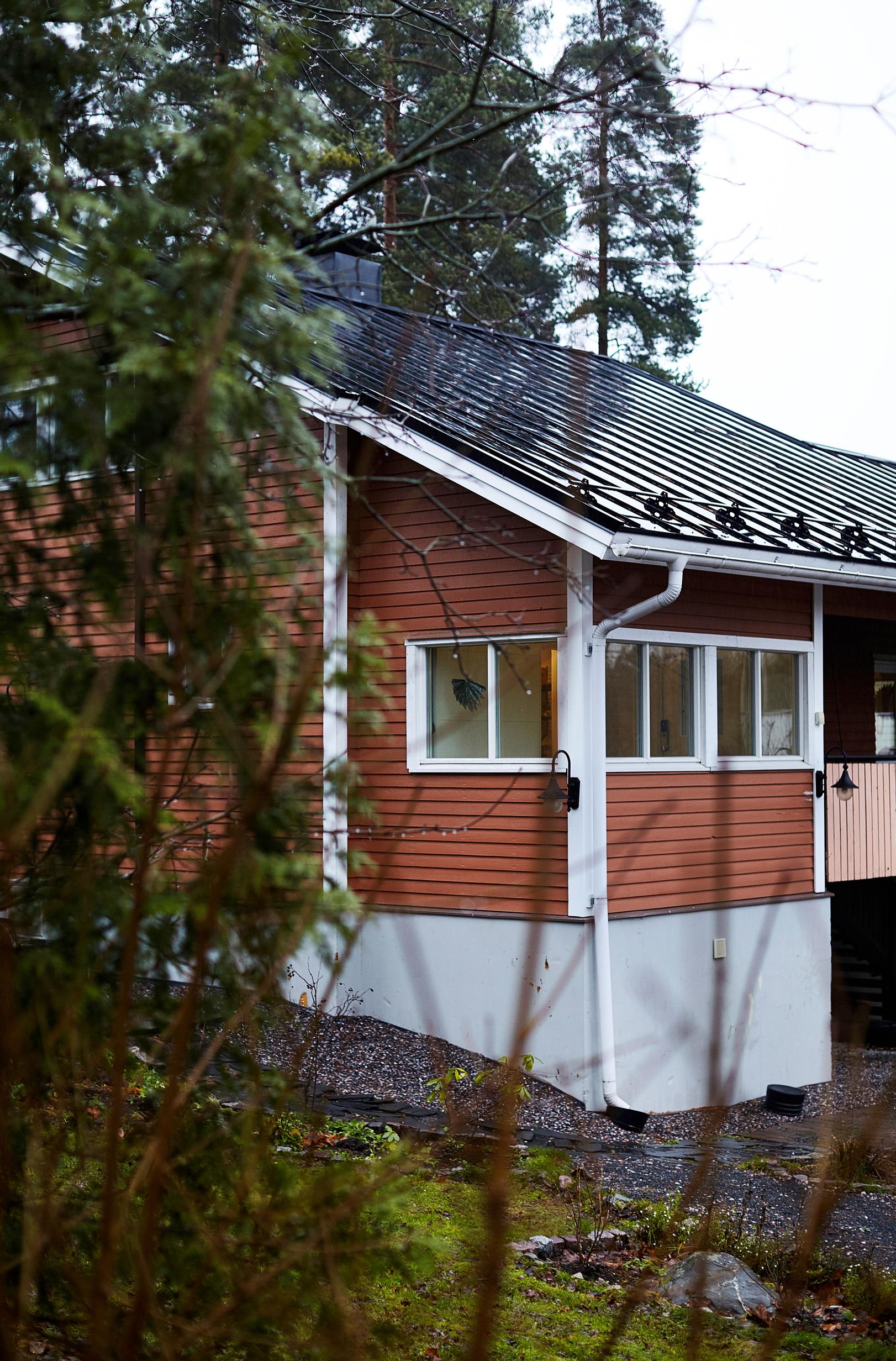 Vuonna 1954 valmistunut puutalo Vantaalla