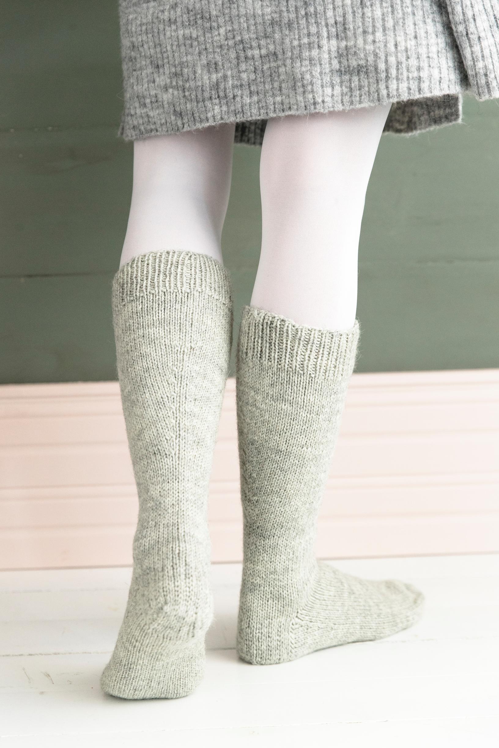 Pitkät villasukat takaa